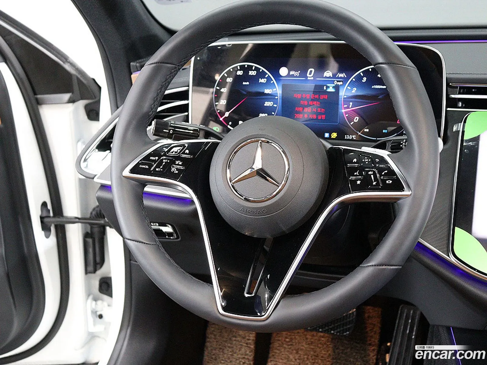 Mercedes-Benz E-Class W214 2025 — 9