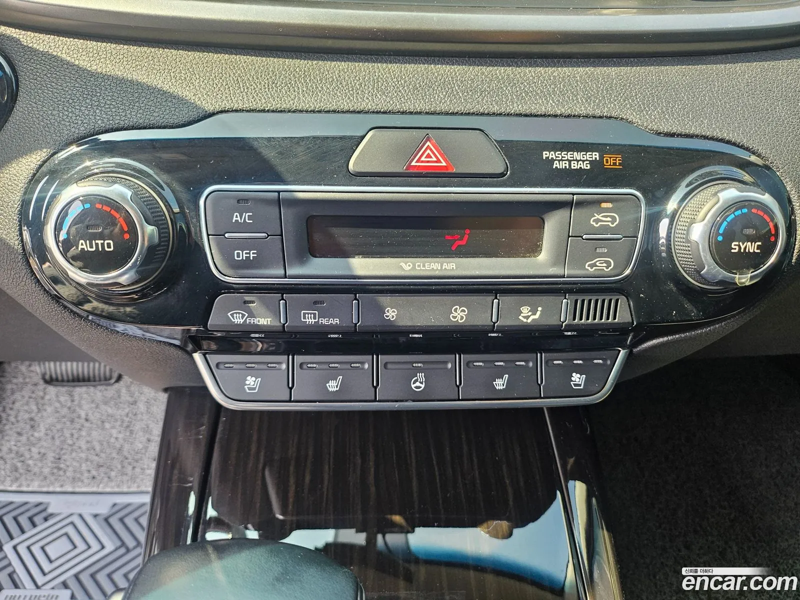 Kia Sorento 2017 — 19