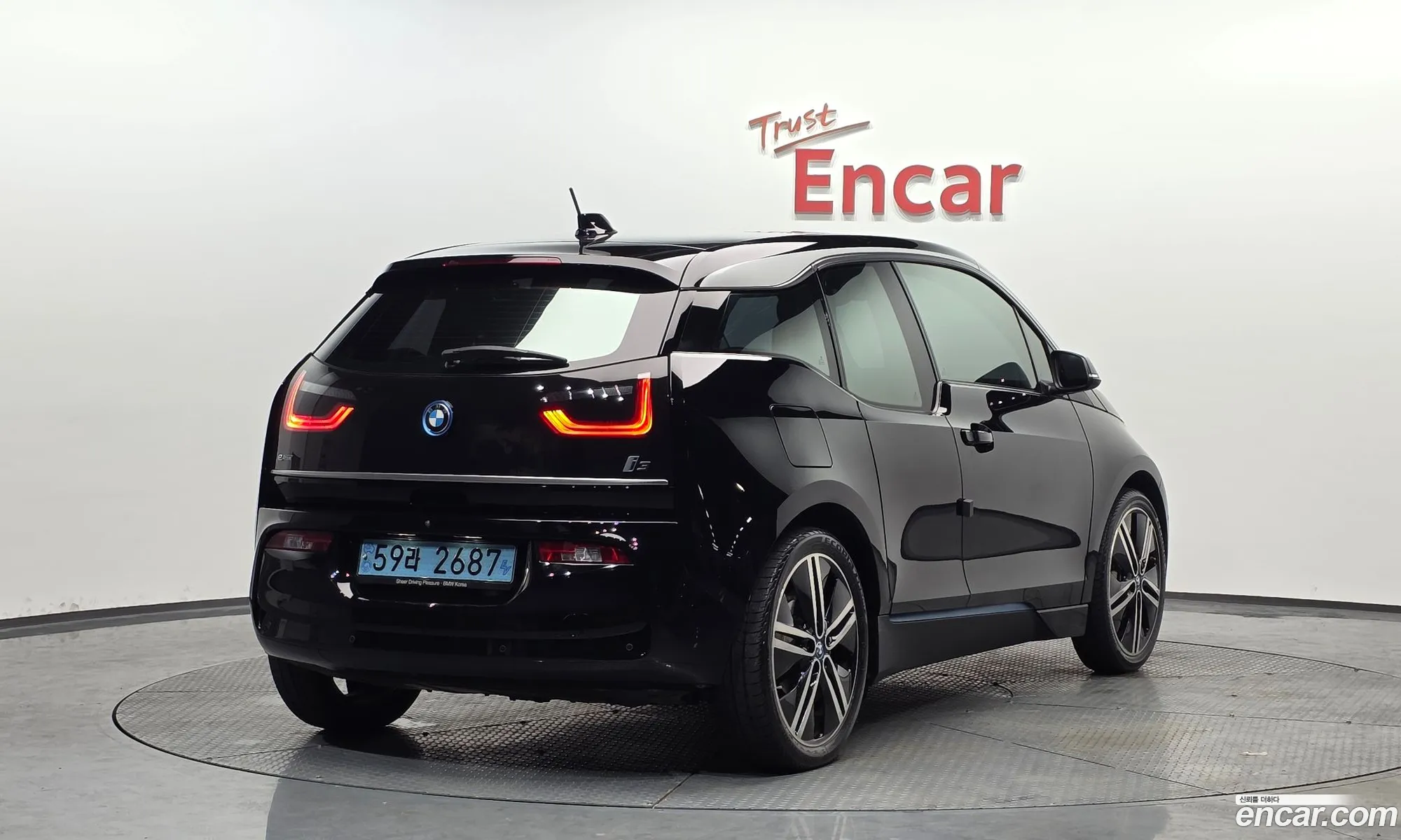 BMW i3 2018 WBY7Z2104J7B25964 — 3