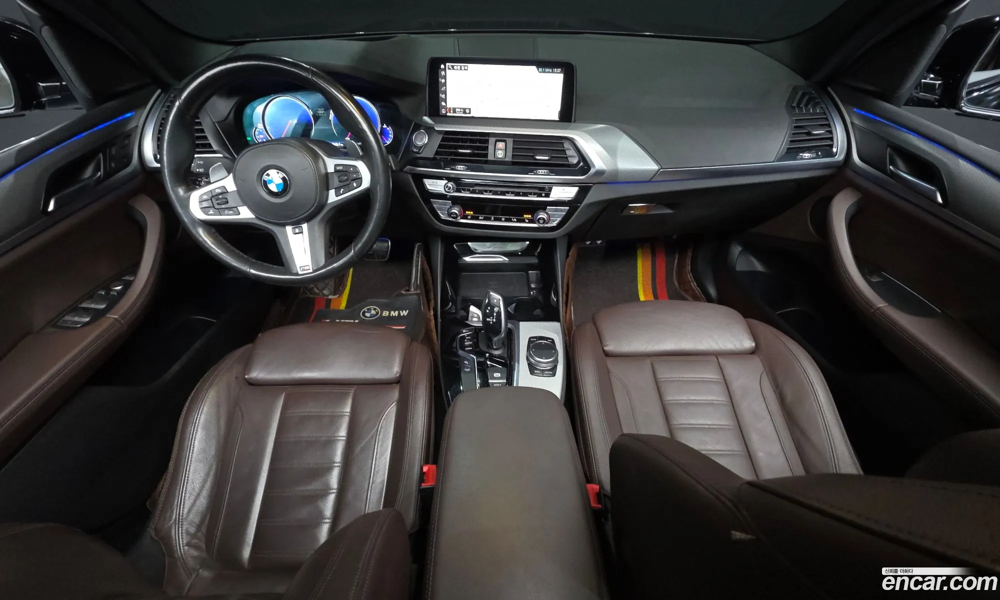 BMW X3 2019 WBAUZ3109KLT05177 — 19