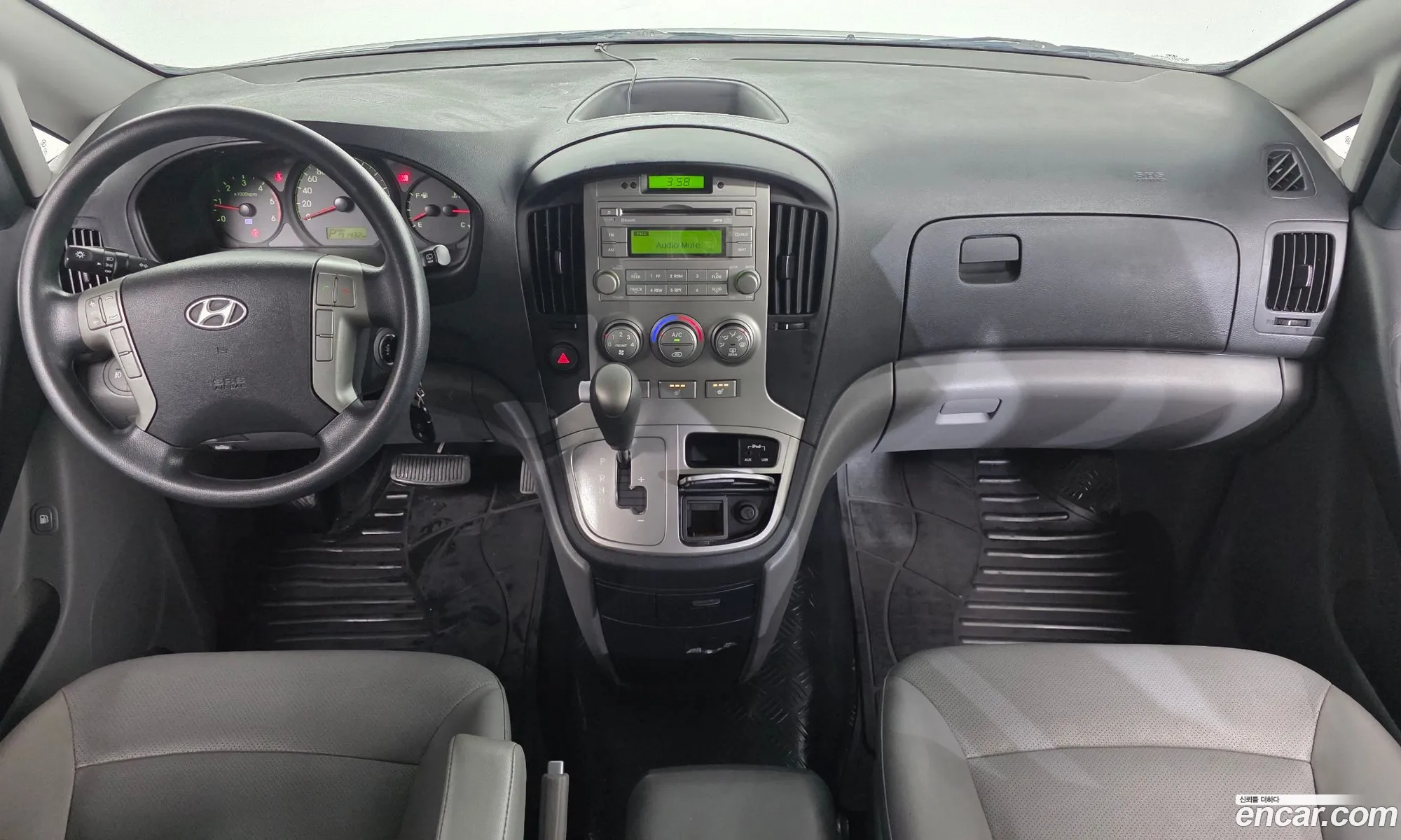 Hyundai Grand Starex 2012 — 4
