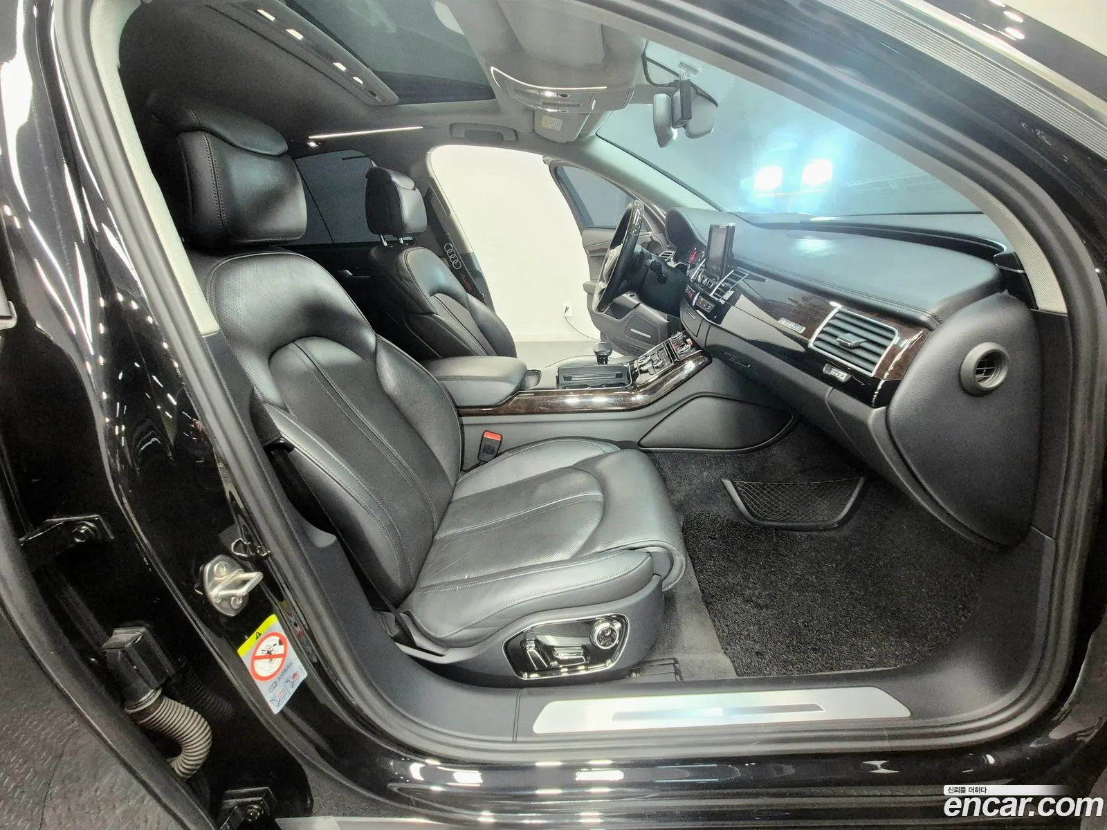 Audi A8 2014 — 3