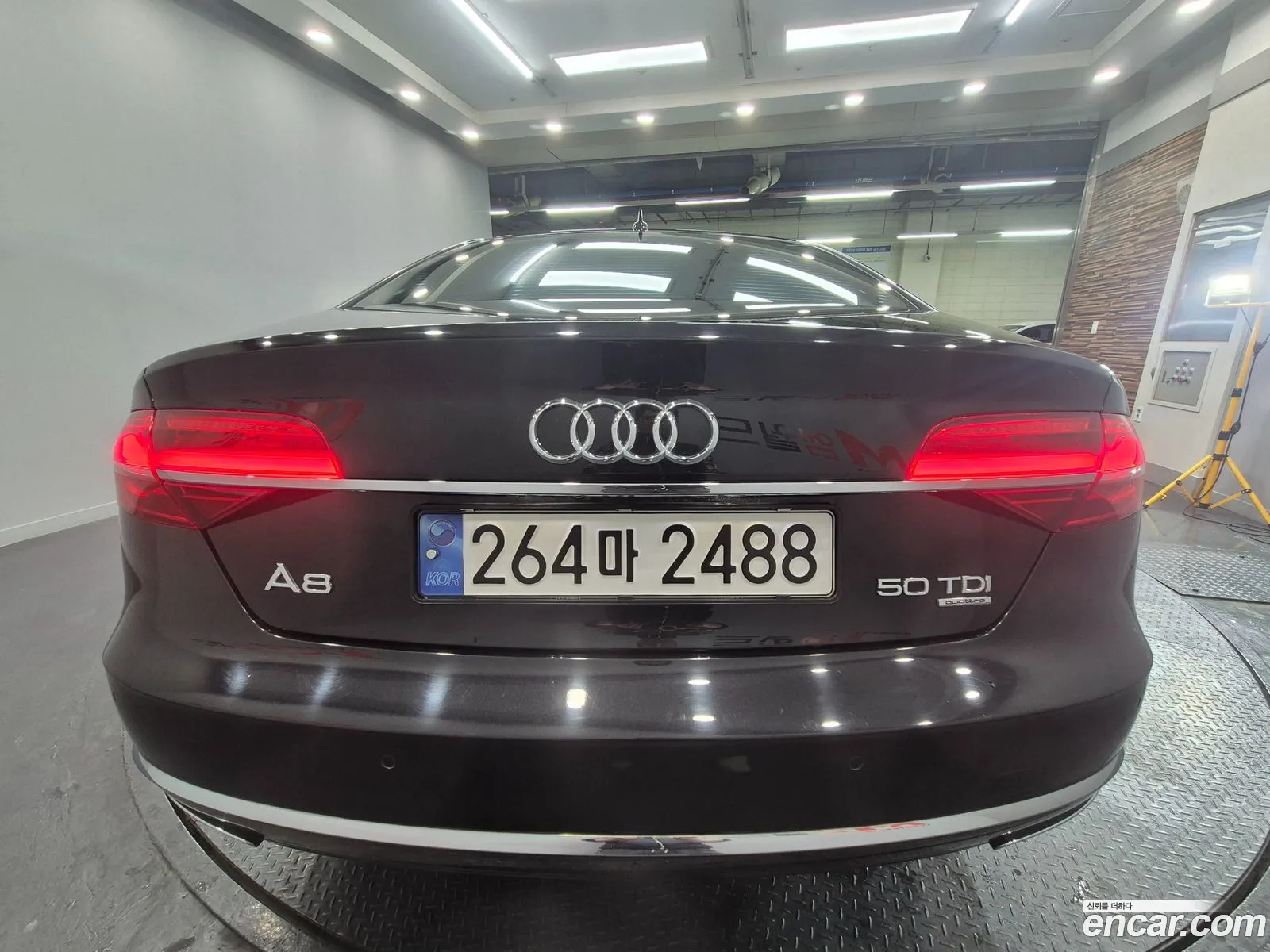 Audi A8 2014 — 4