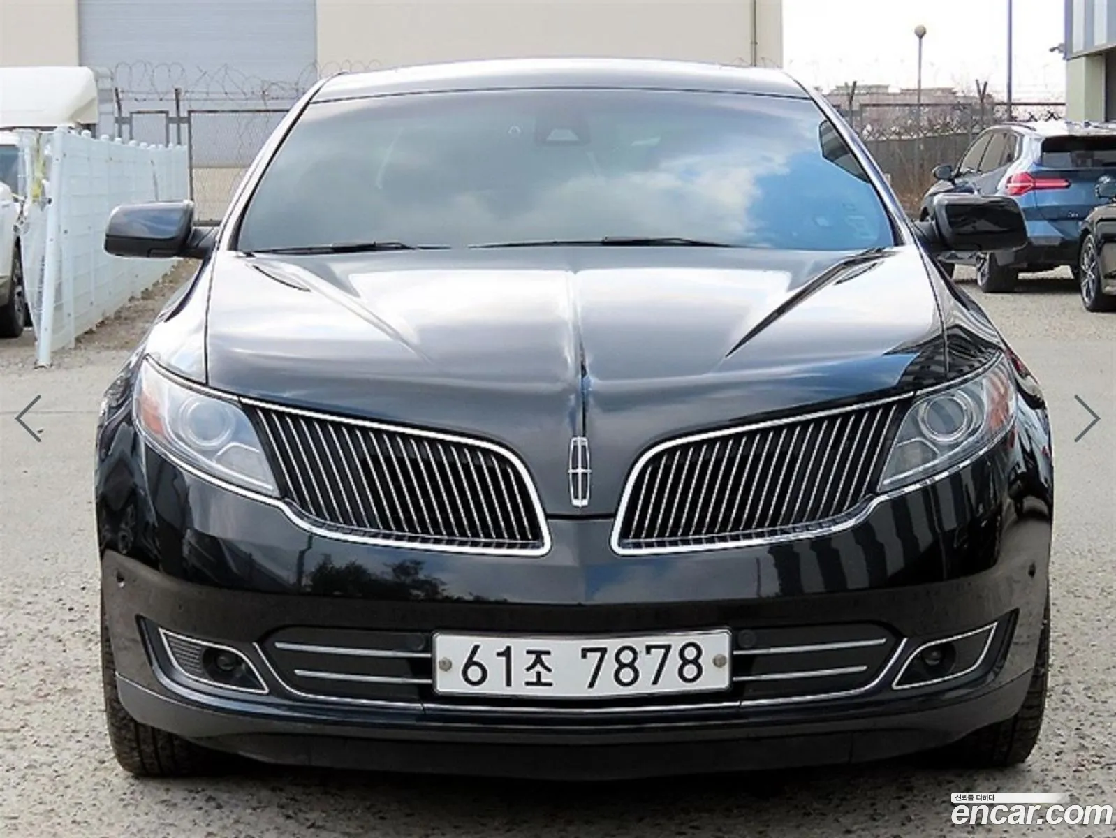Lincoln MKS