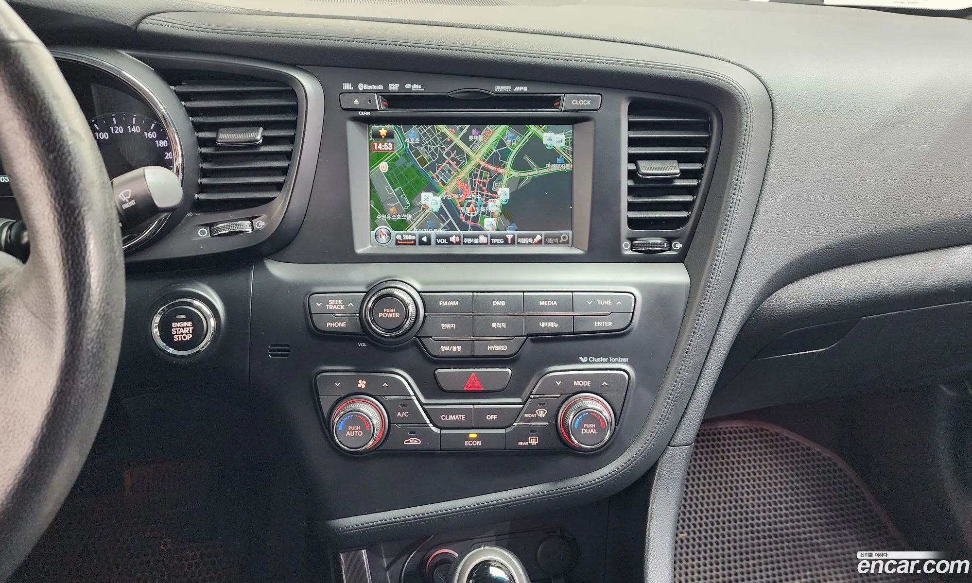 Kia K5 Hybrid 2011 — 10