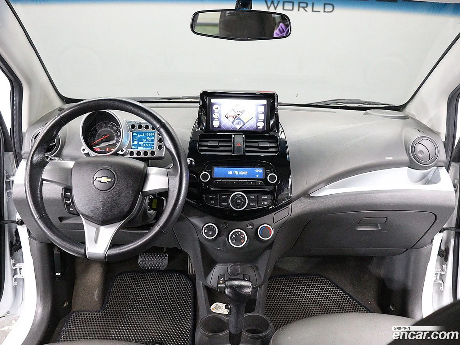 Chevrolet (GM Daewoo) Spark 2013 — 17