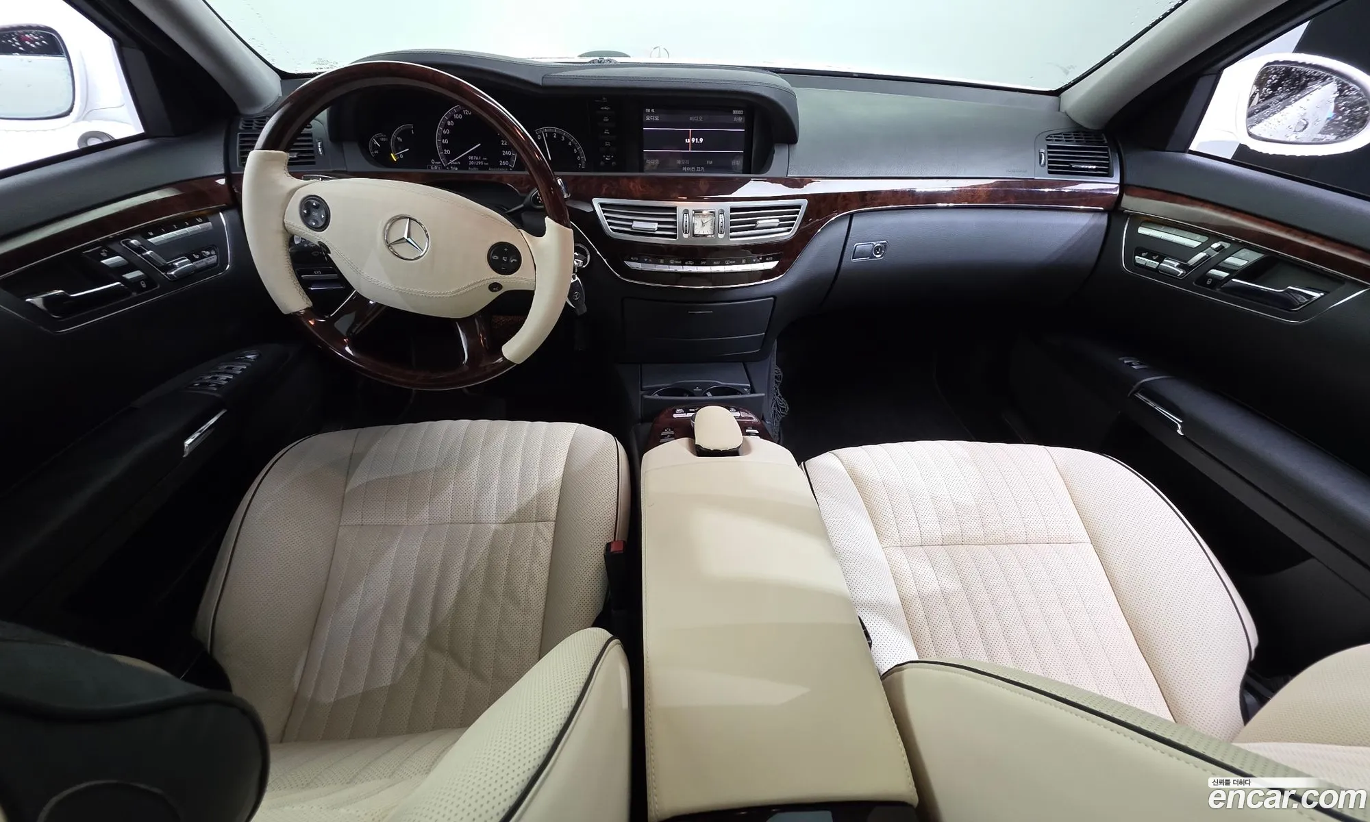 Mercedes-Benz S-Class W221 2007 — 12