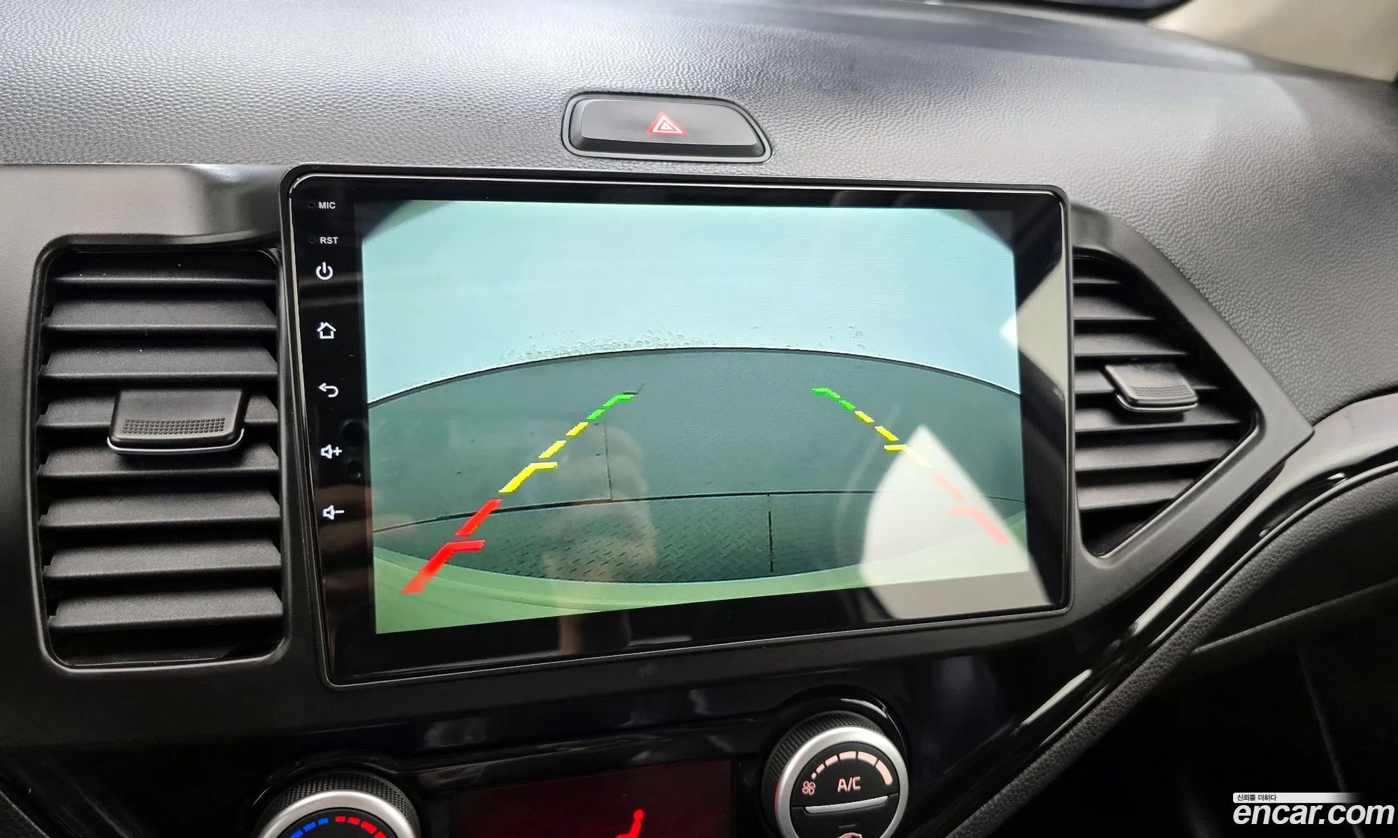 Kia Morning 2015 — 11