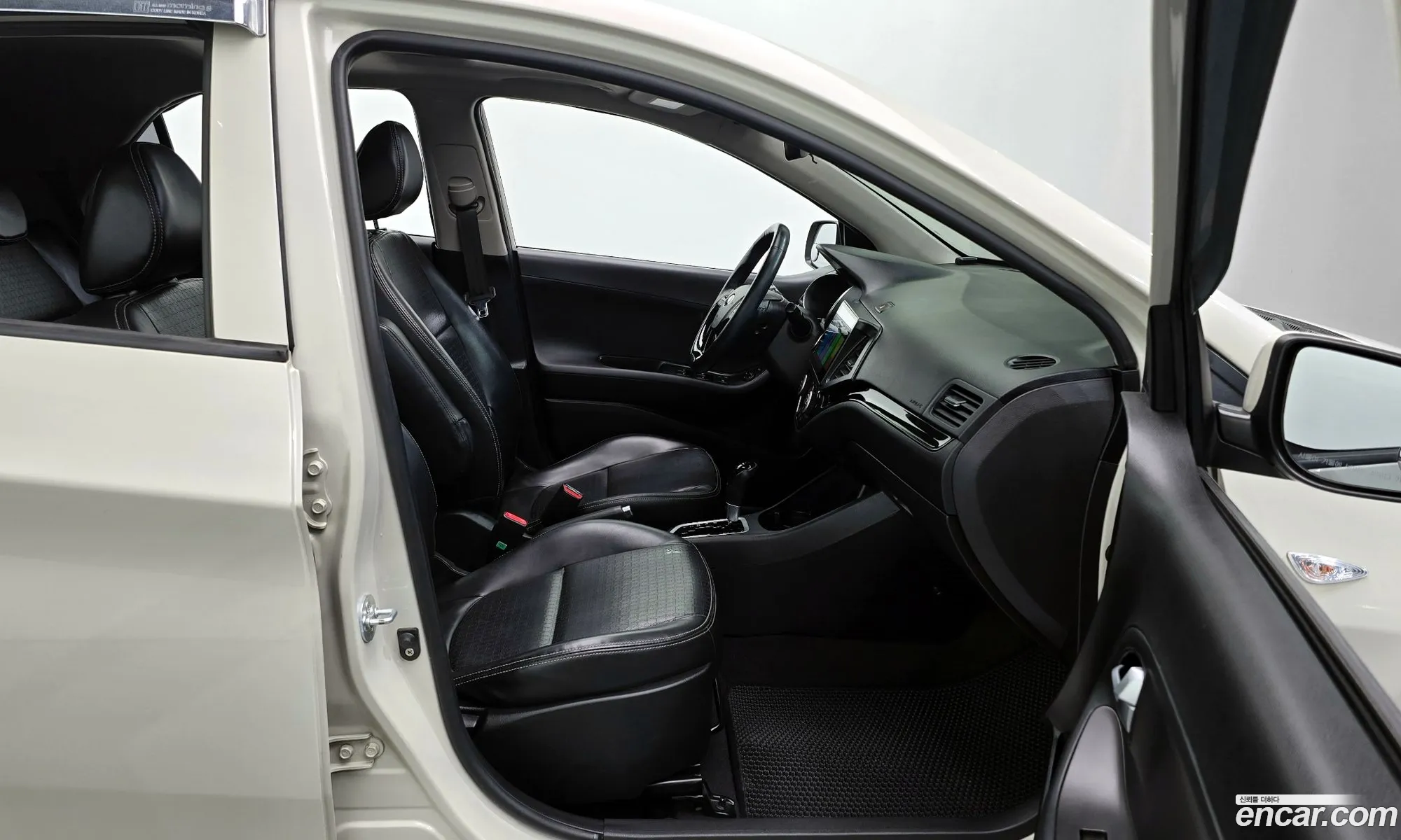 Kia Morning 2015 — 17