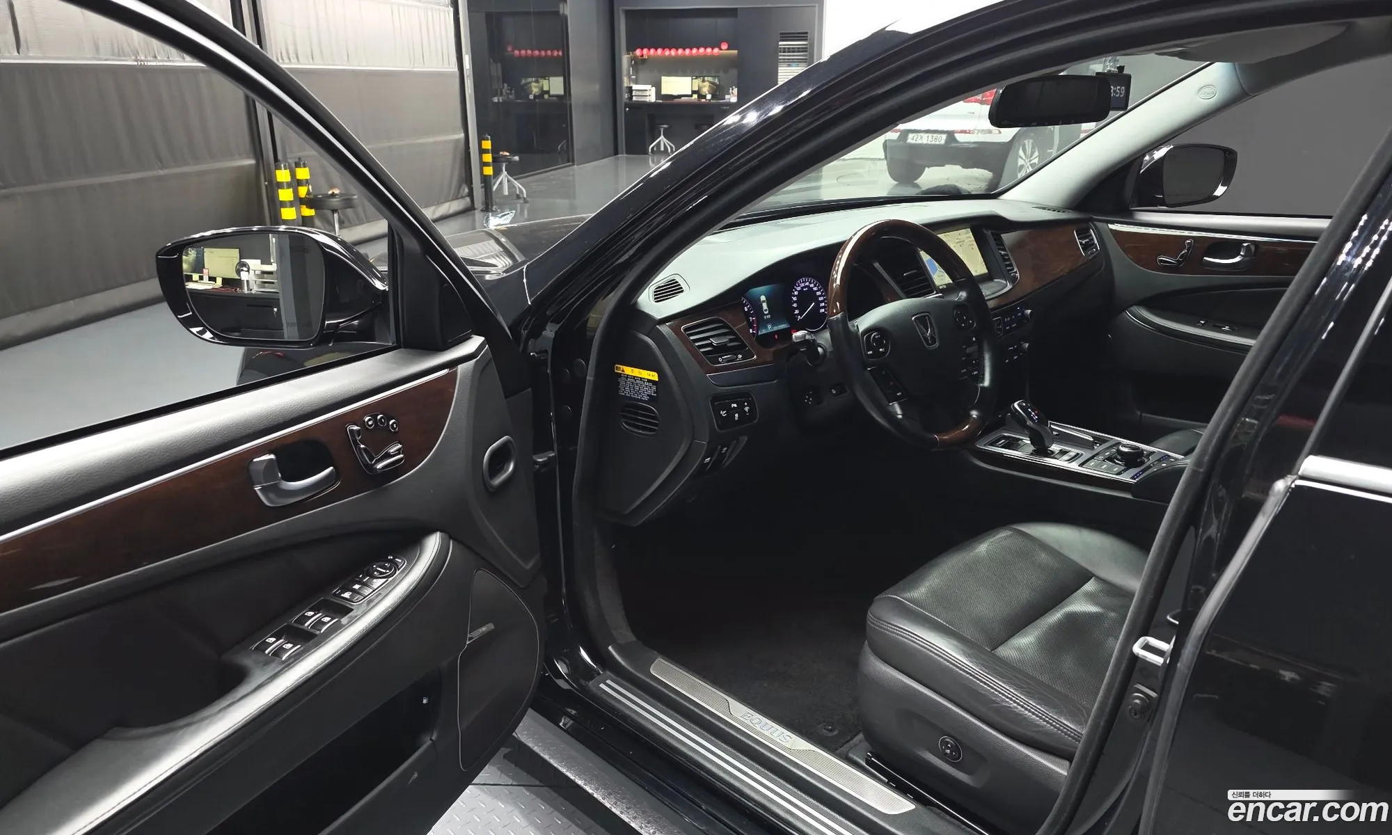 Hyundai Equus 2013 — 6