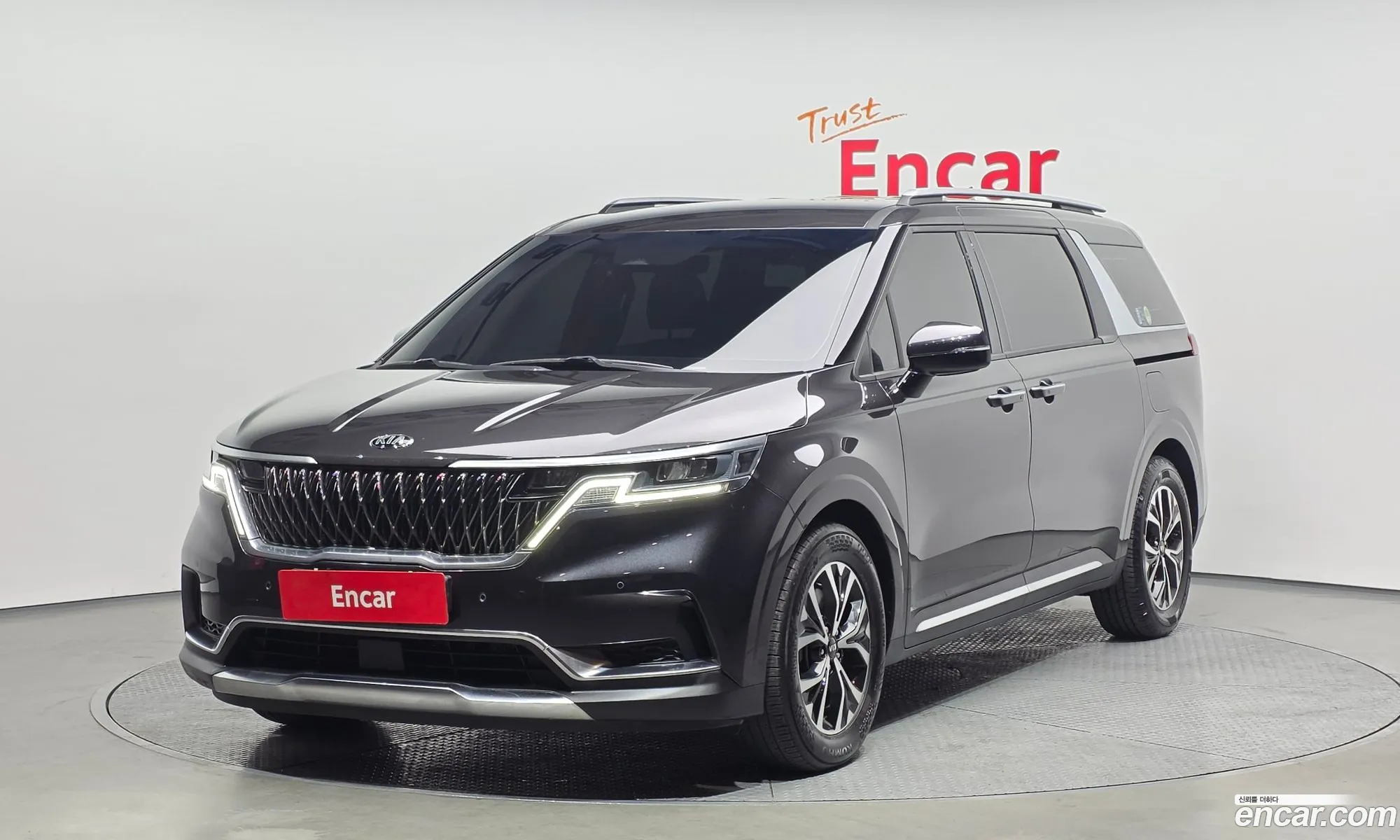 Kia Carnival 2021 KNANC81BBMS034303 — 5