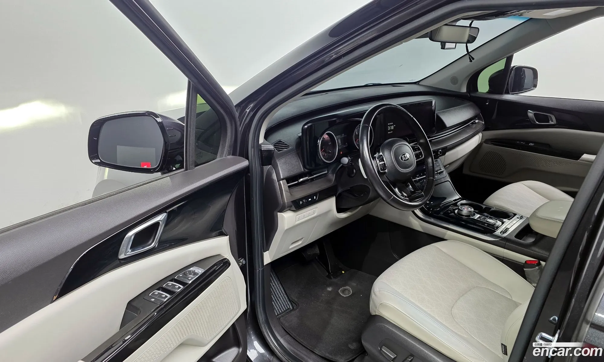 Kia Carnival 2021 KNANC81BBMS034303 — 14
