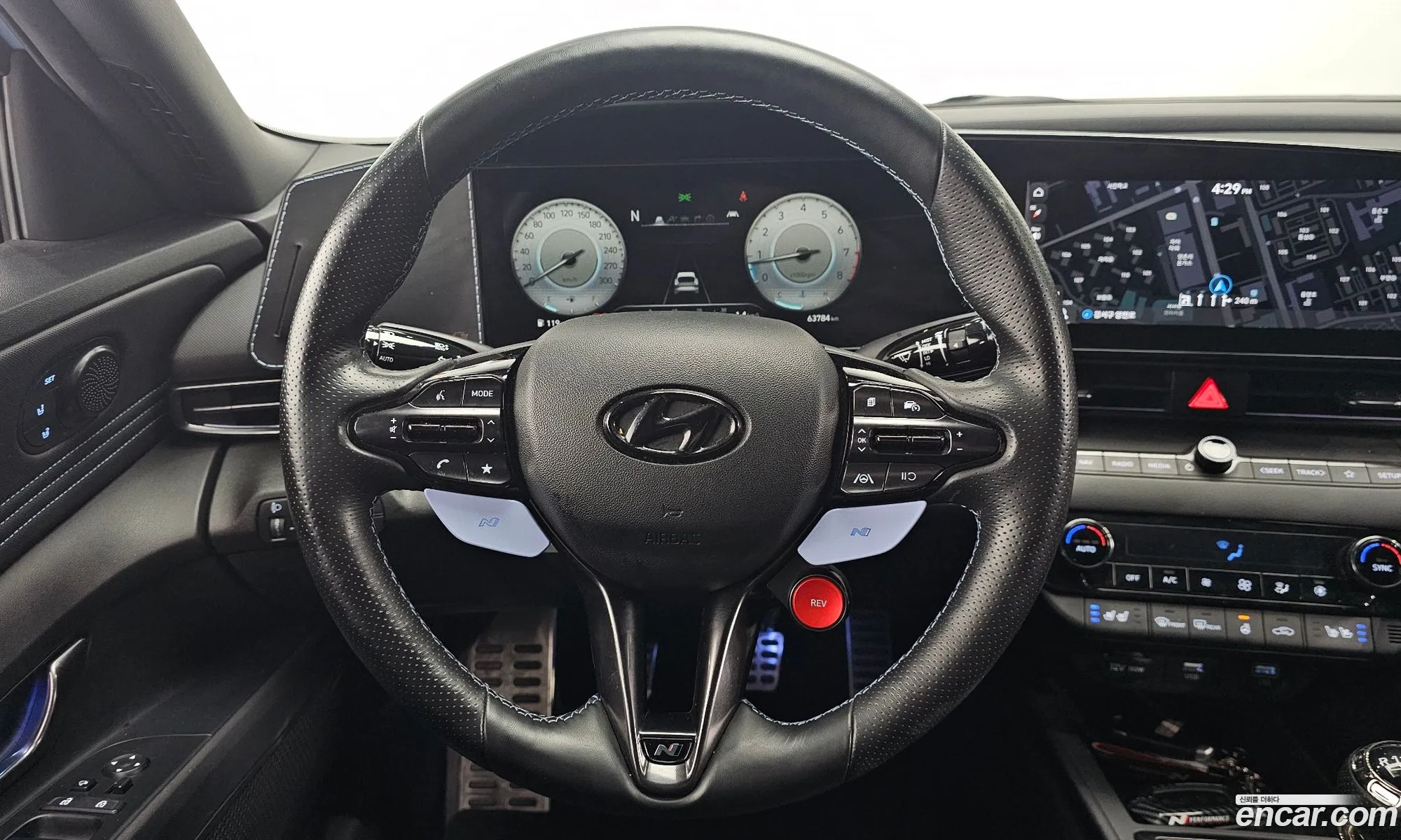 Hyundai Elantra 2021 — 2