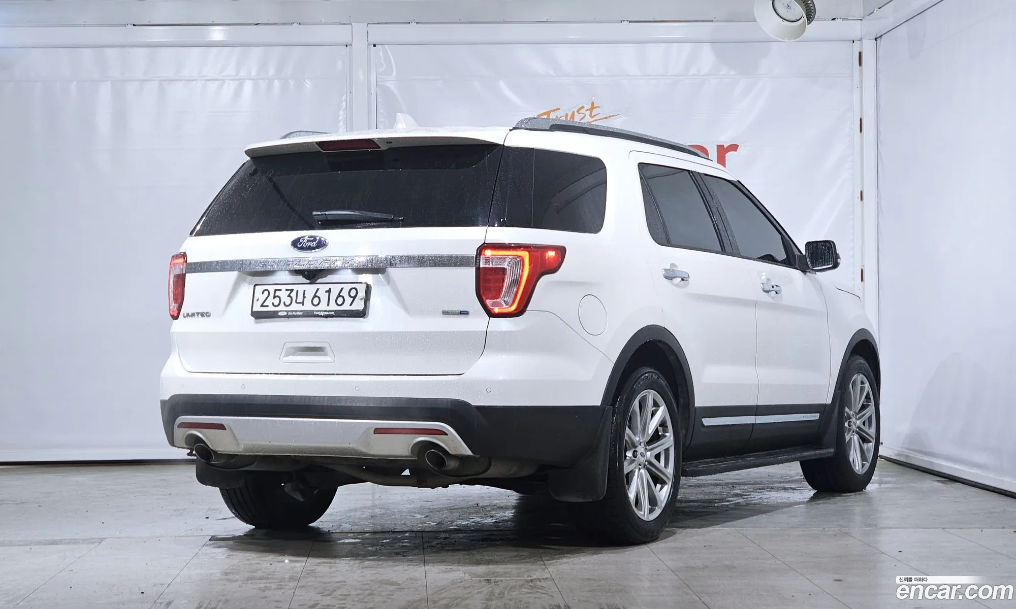 Ford Explorer 2016 — 2