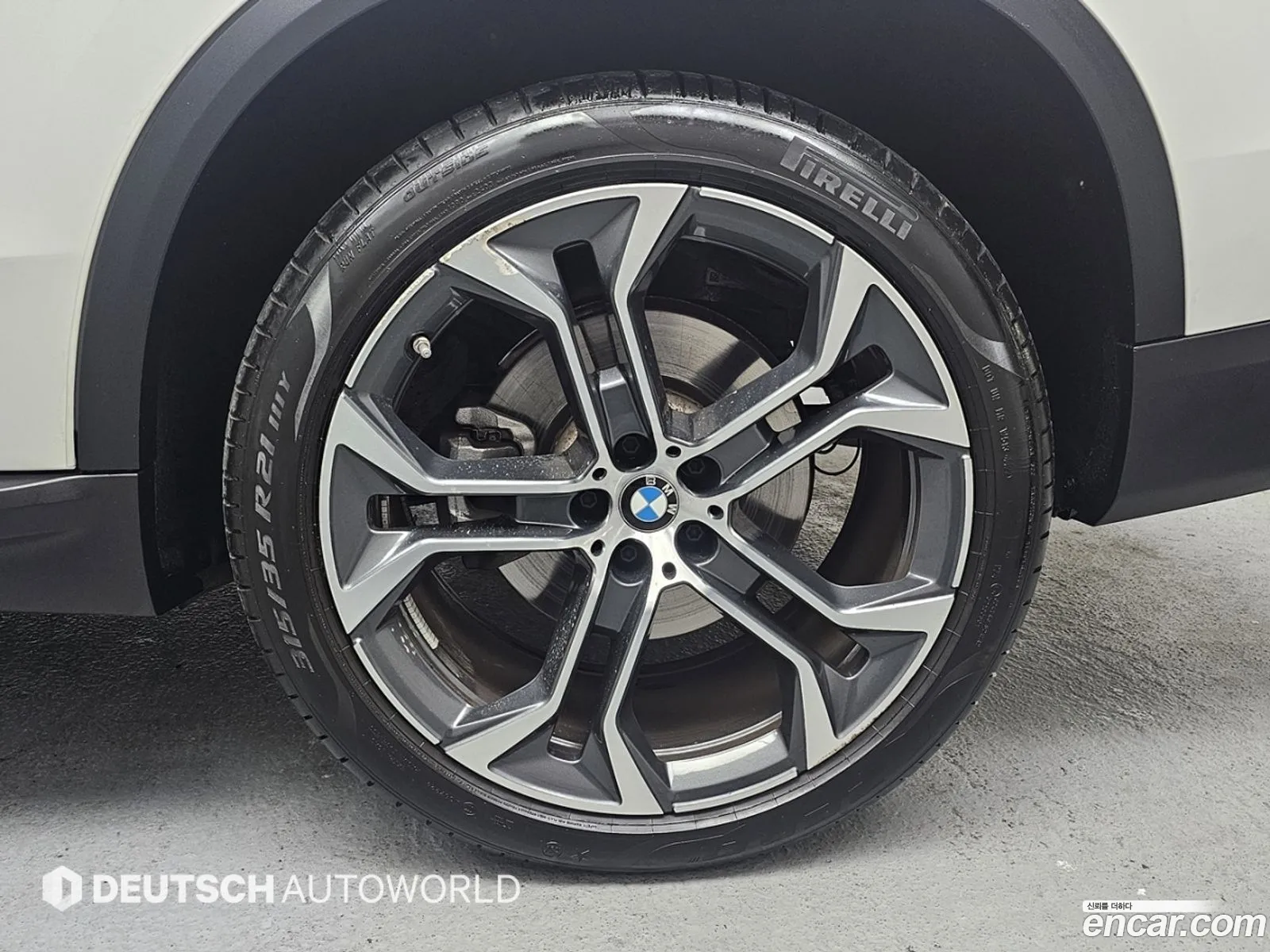 BMW X5 2023 — 13