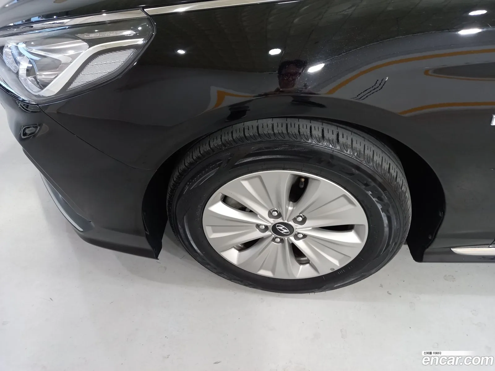 Hyundai Sonata New Rise Hybrid