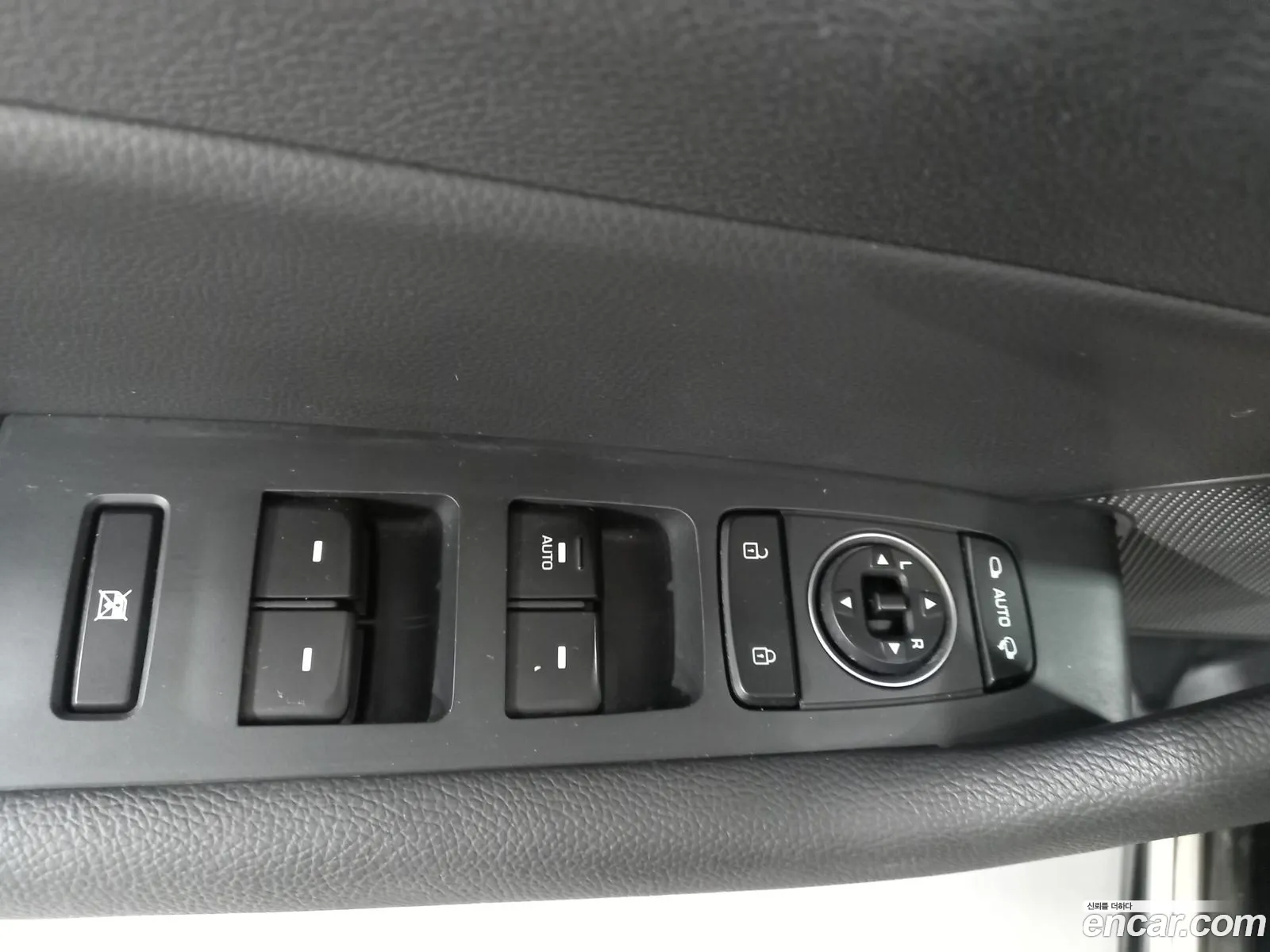 Hyundai Sonata New Rise Hybrid