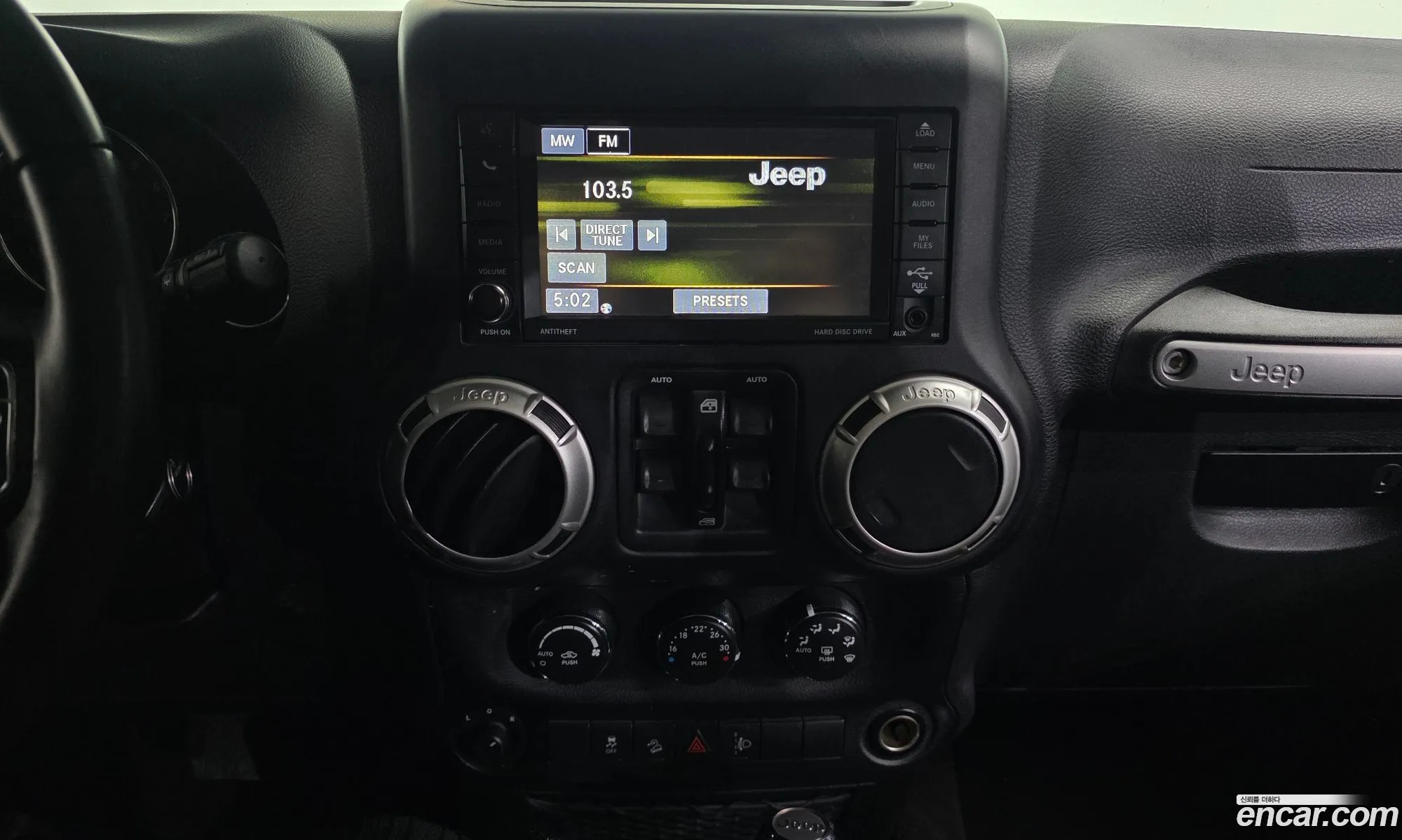 Jeep Wrangler 2016 1C4HJWFG3GL332272 — 18