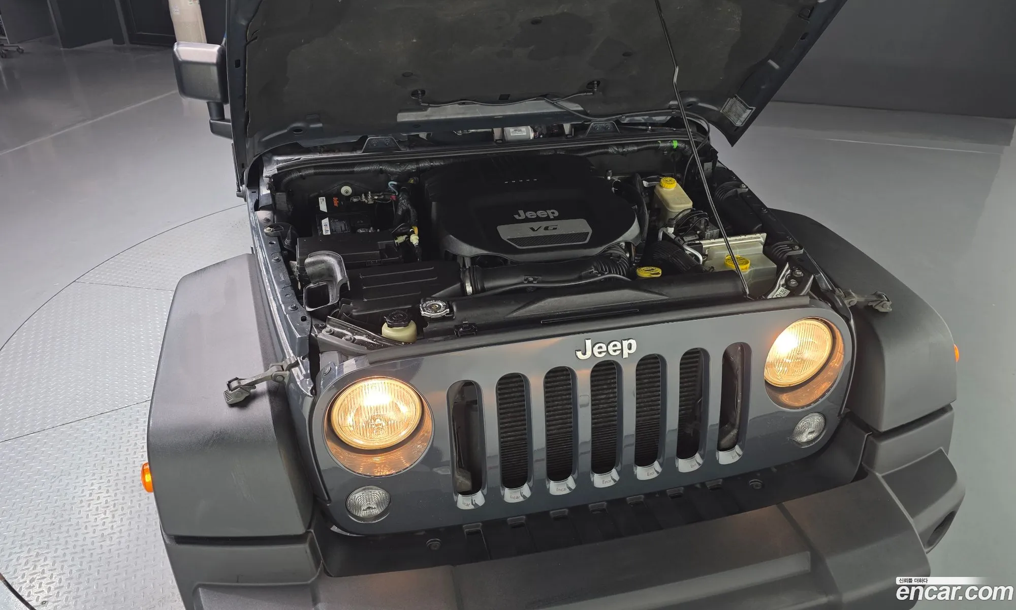 Jeep Wrangler 2016 1C4HJWFG3GL332272 — 5