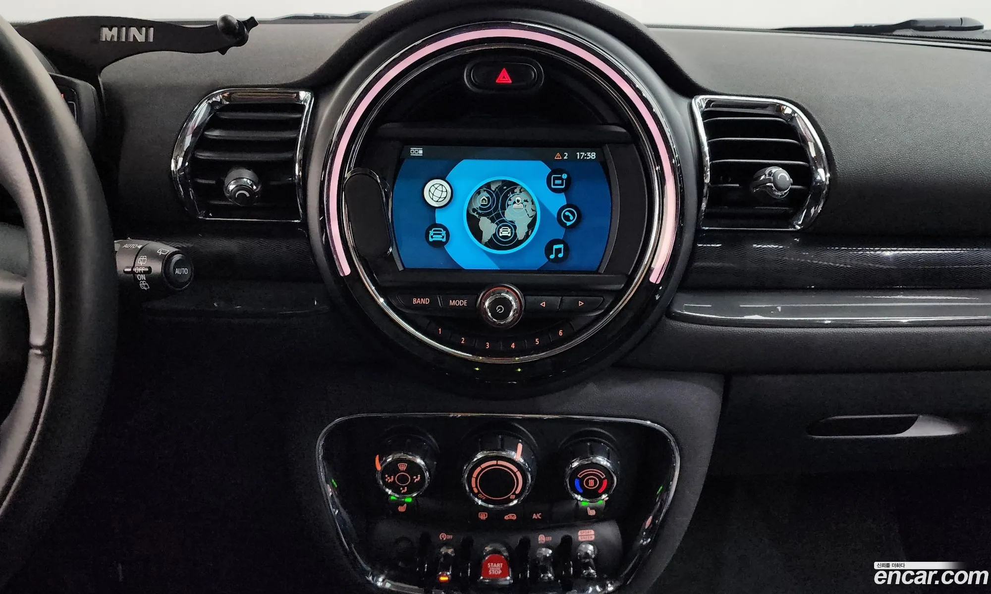 Mini Cooper Clubman 2019 — 18