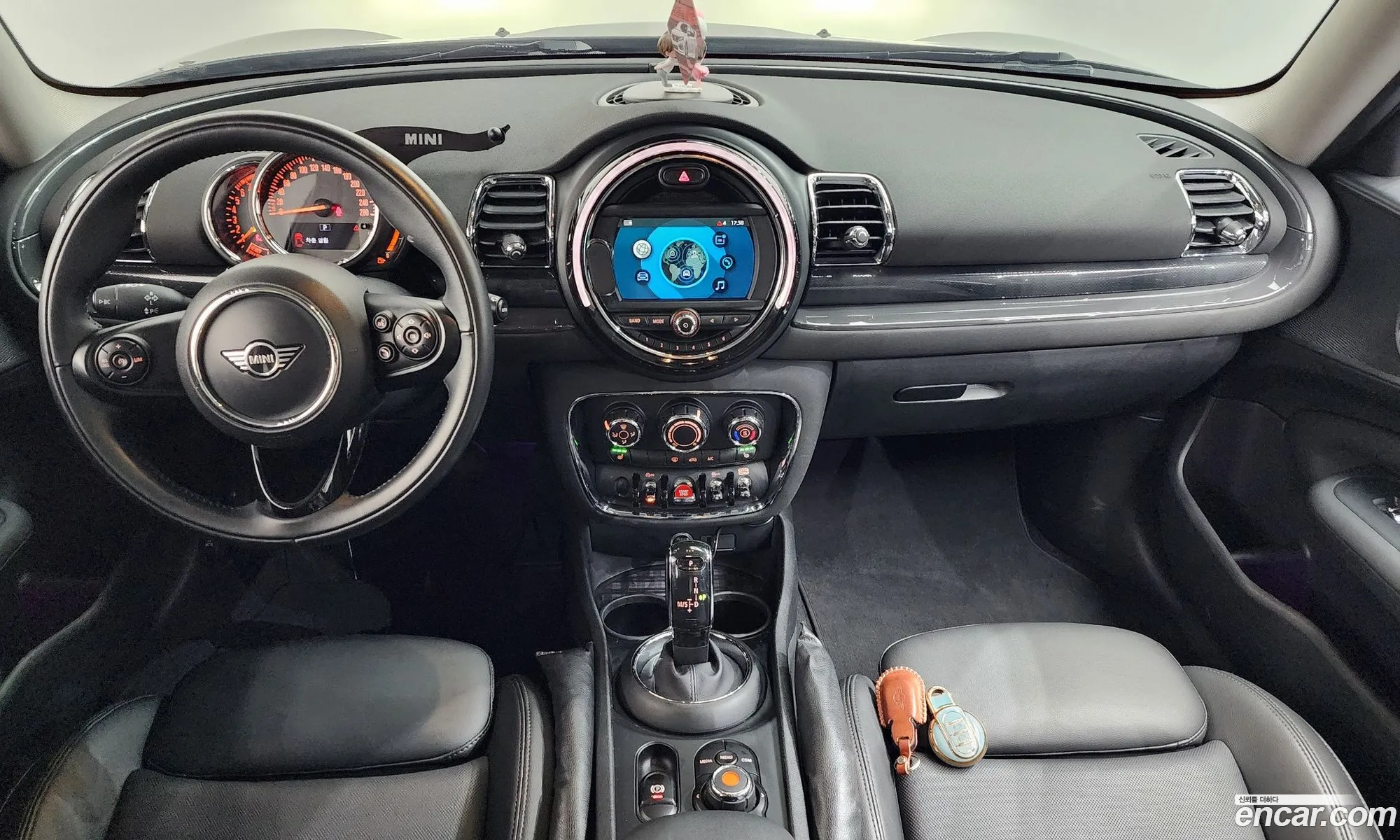 Mini Cooper Clubman 2019 — 17