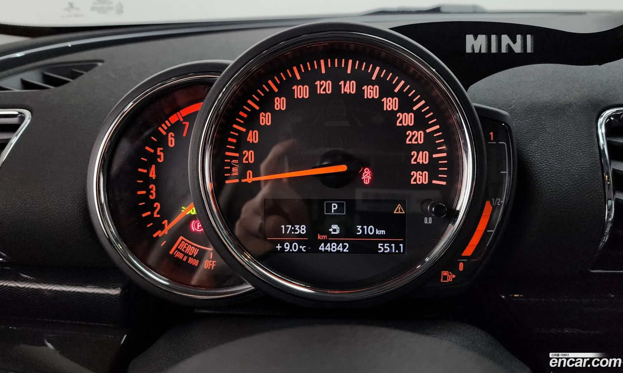 Mini Cooper Clubman 2019 — 2