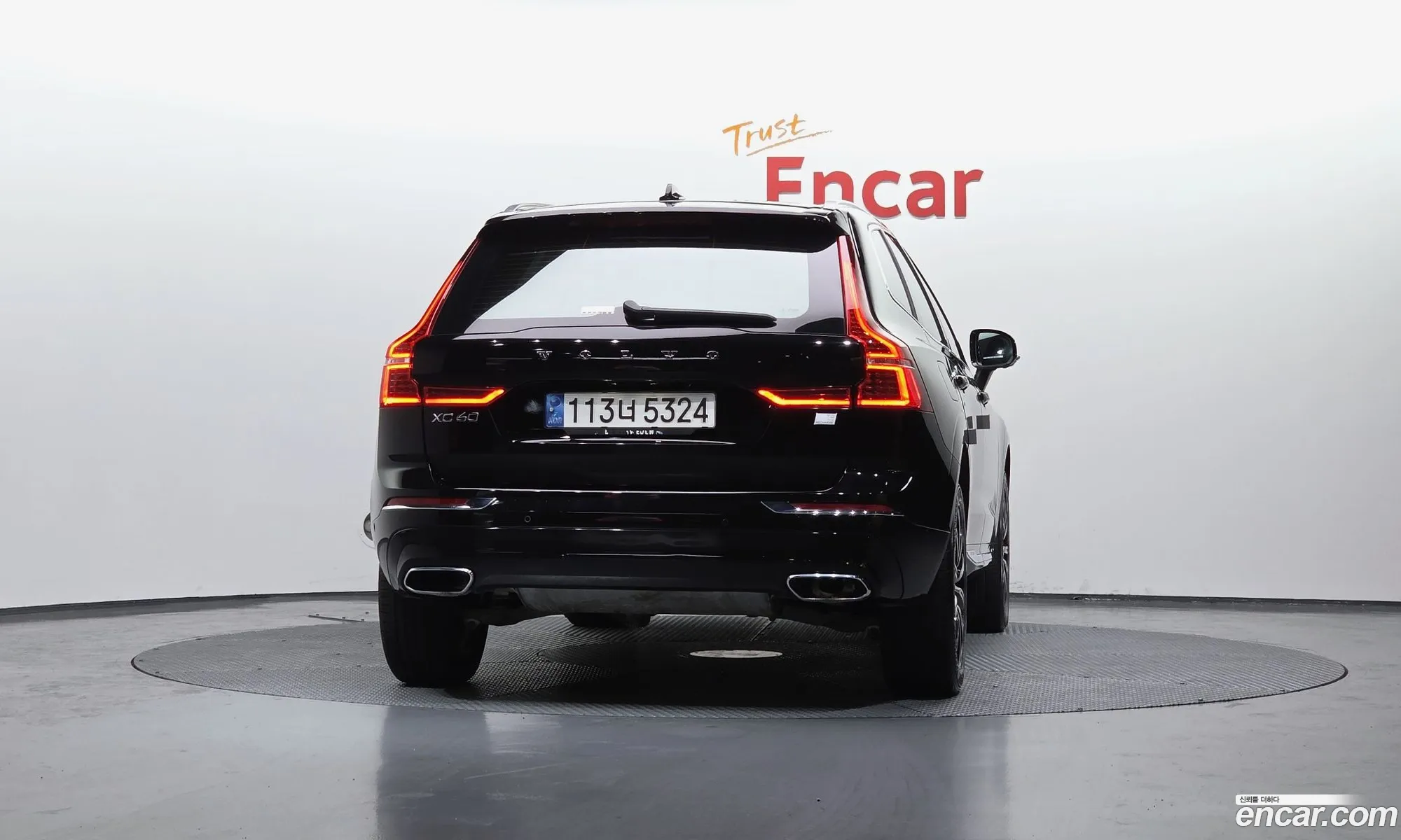 Volvo XC60 2021 — 13