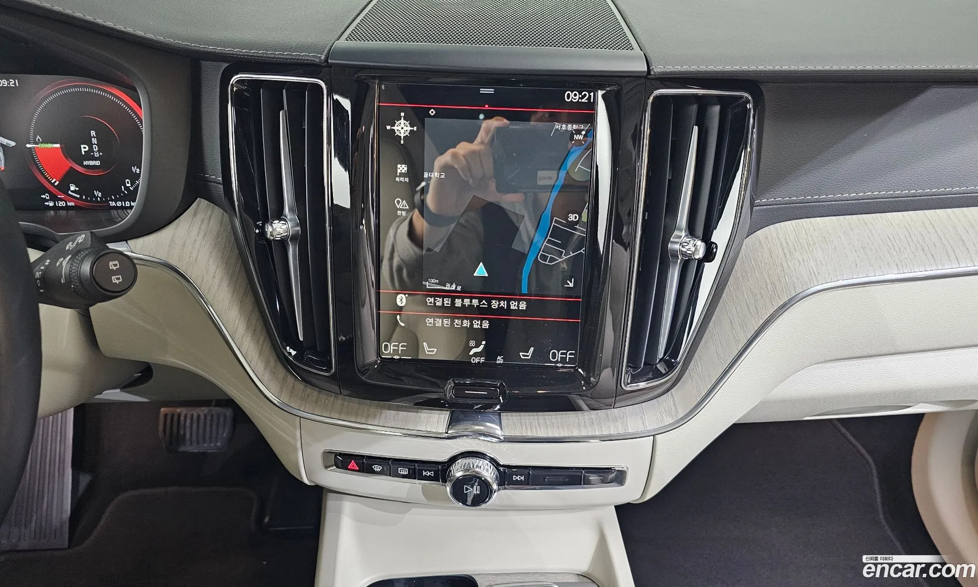 Volvo XC60 2021 — 5