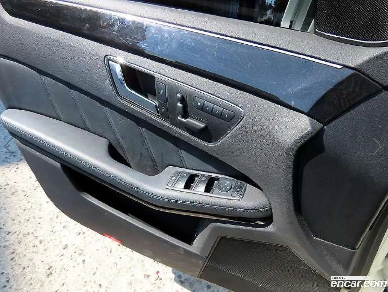 Mercedes-Benz E-Class W212 2011 — 17