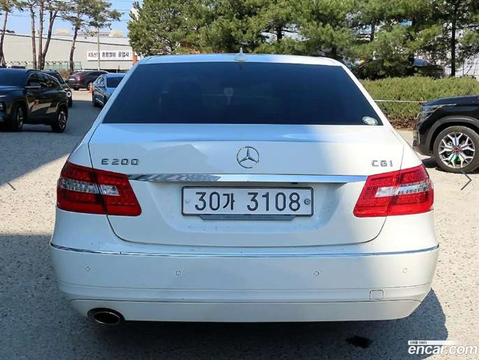 Mercedes-Benz E-Class W212 2011 — 11