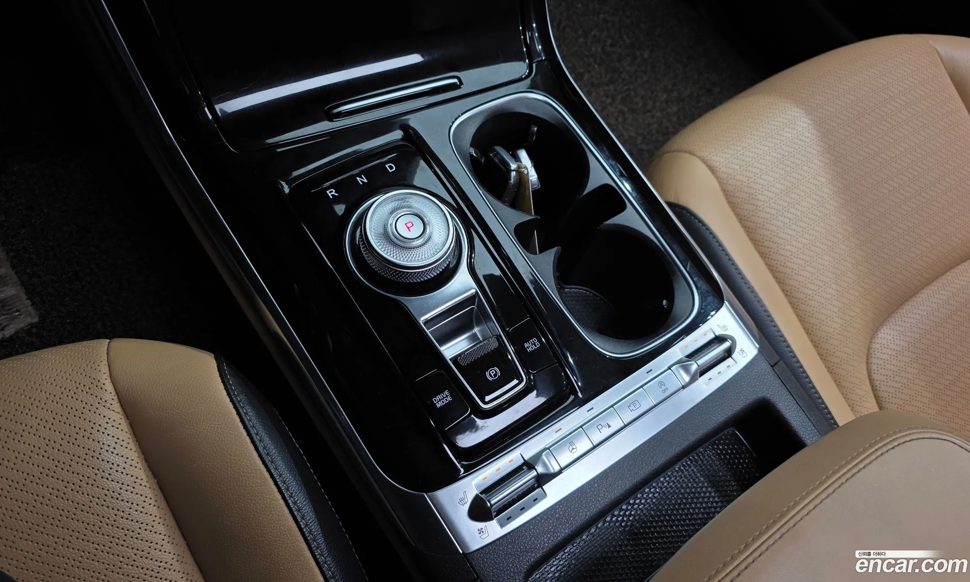 Kia Carnival 2020 KNANE81BBMS017837 — 8