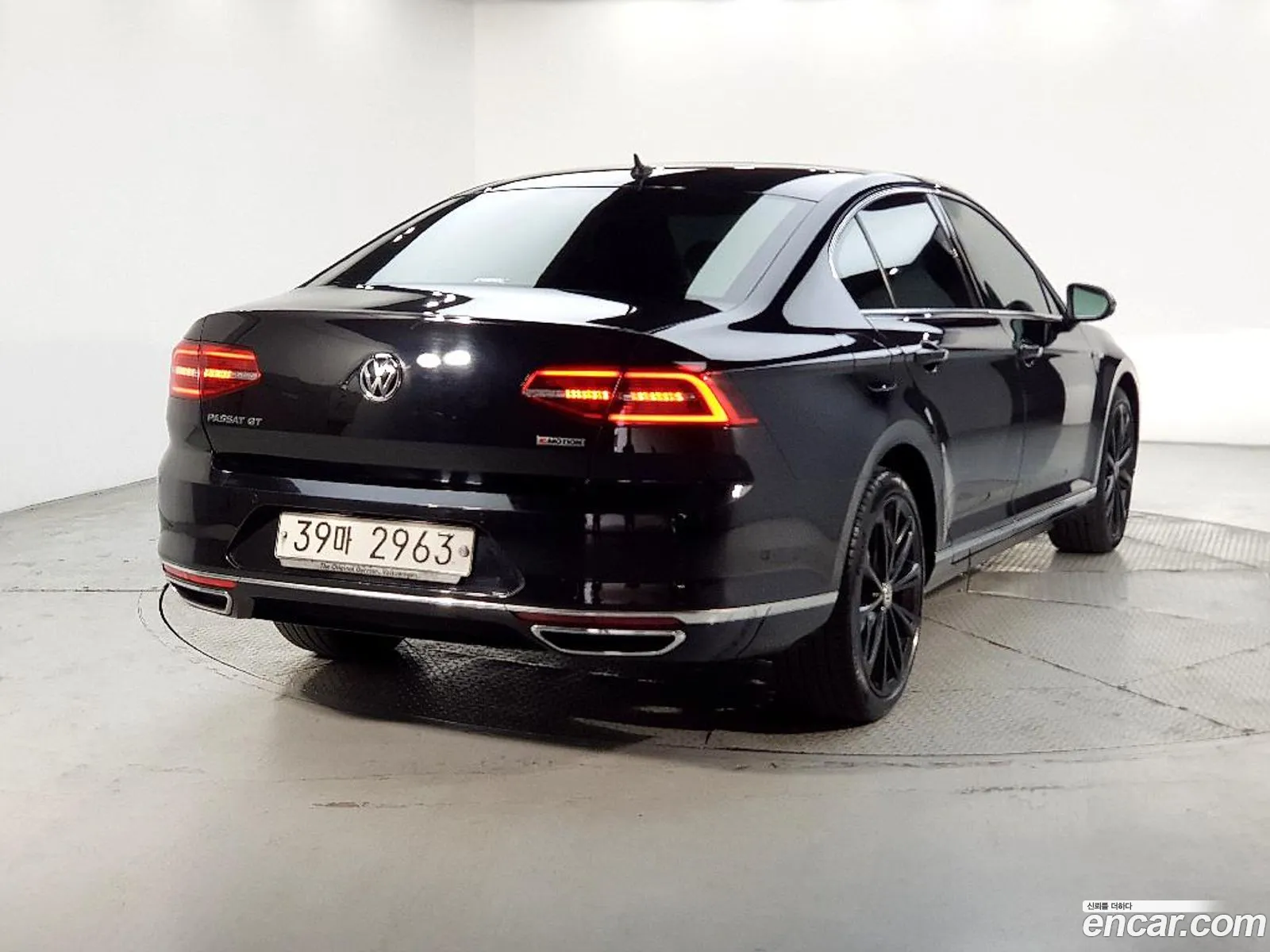 Volkswagen Passat GT 2018 — 8