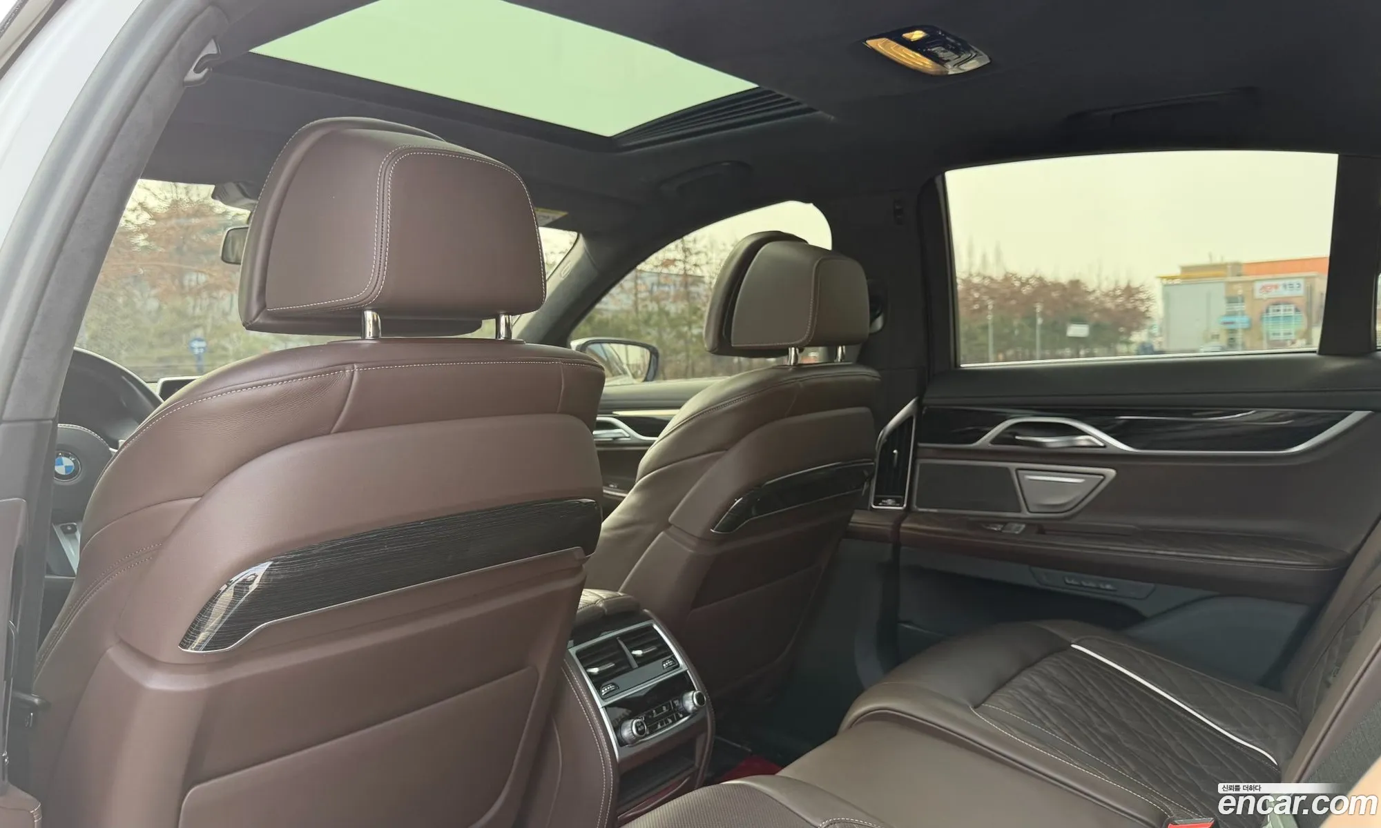 BMW 7 Series 2021 — 8