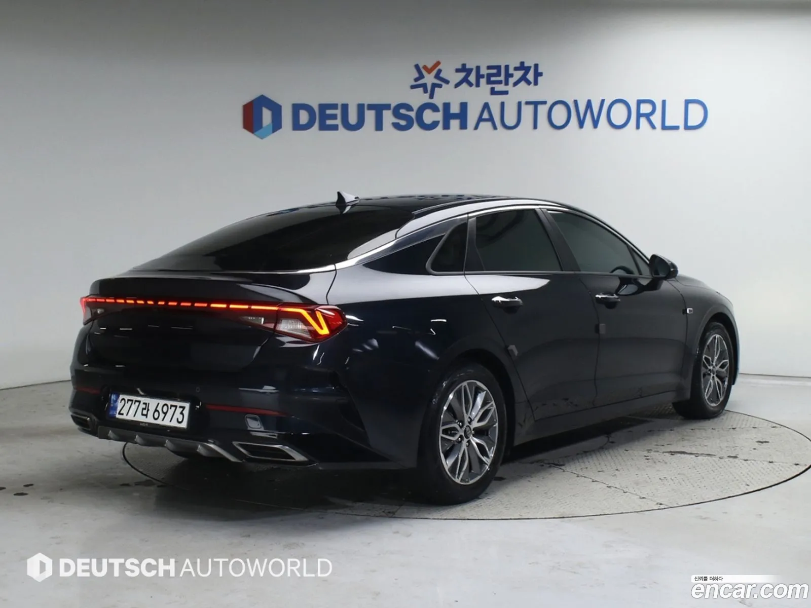 Kia K5 Hybrid 2020 — 16