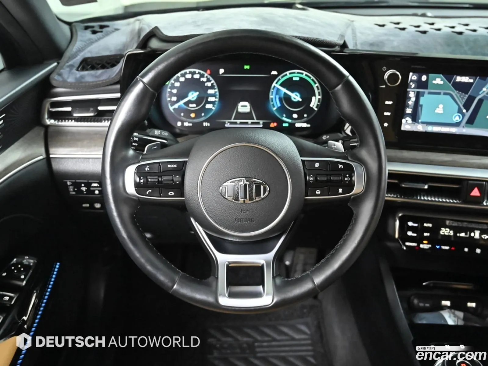 Kia K5 Hybrid 2020 — 11