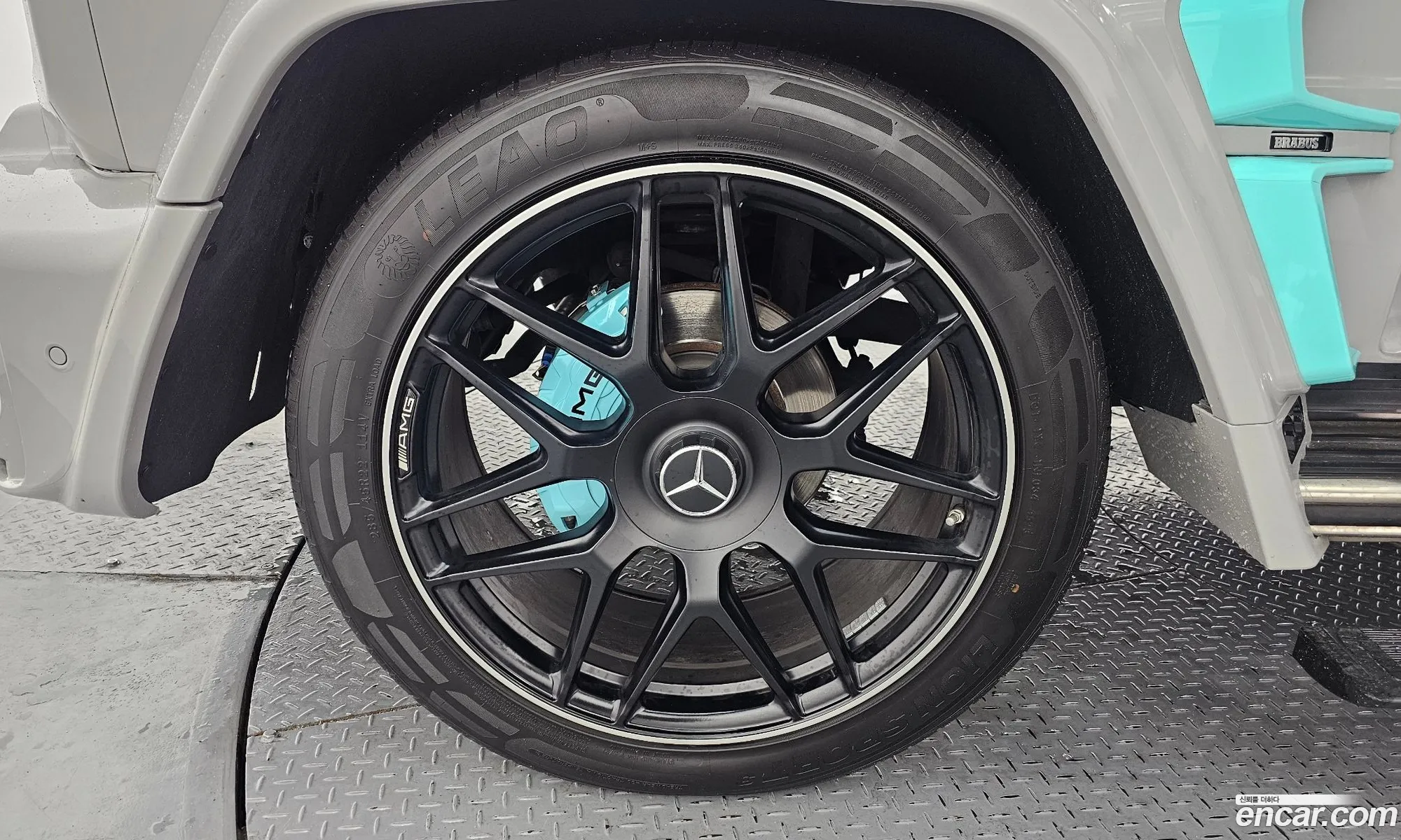 Mercedes-Benz G-Class W463 2013 — 16