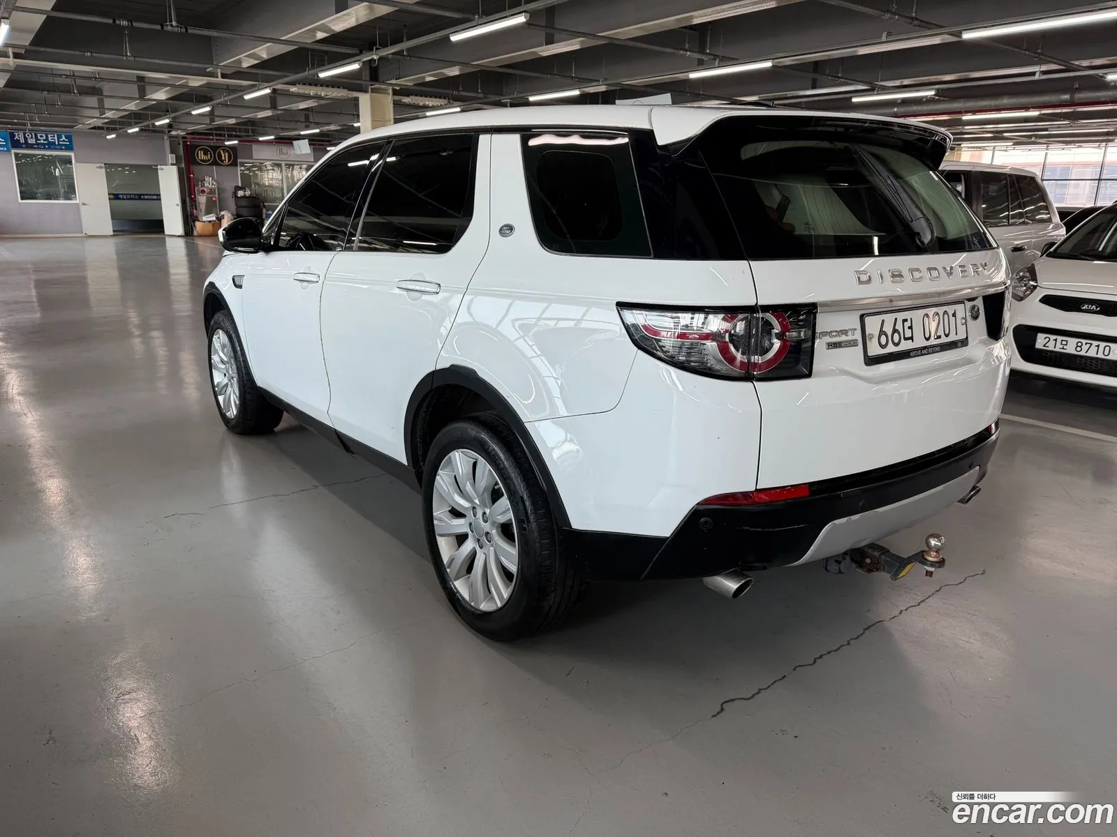 Land Rover Discovery Sport 2015 — 11