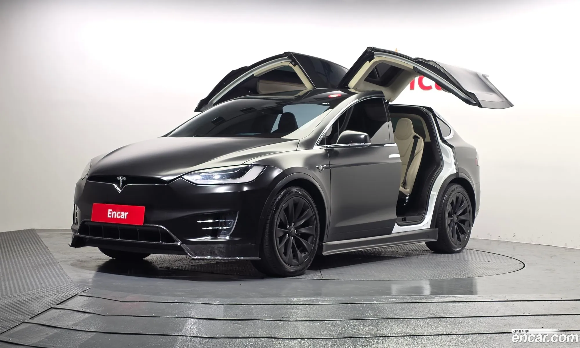 Tesla Model X 2019 5YJXCBE23KF142181 — 20