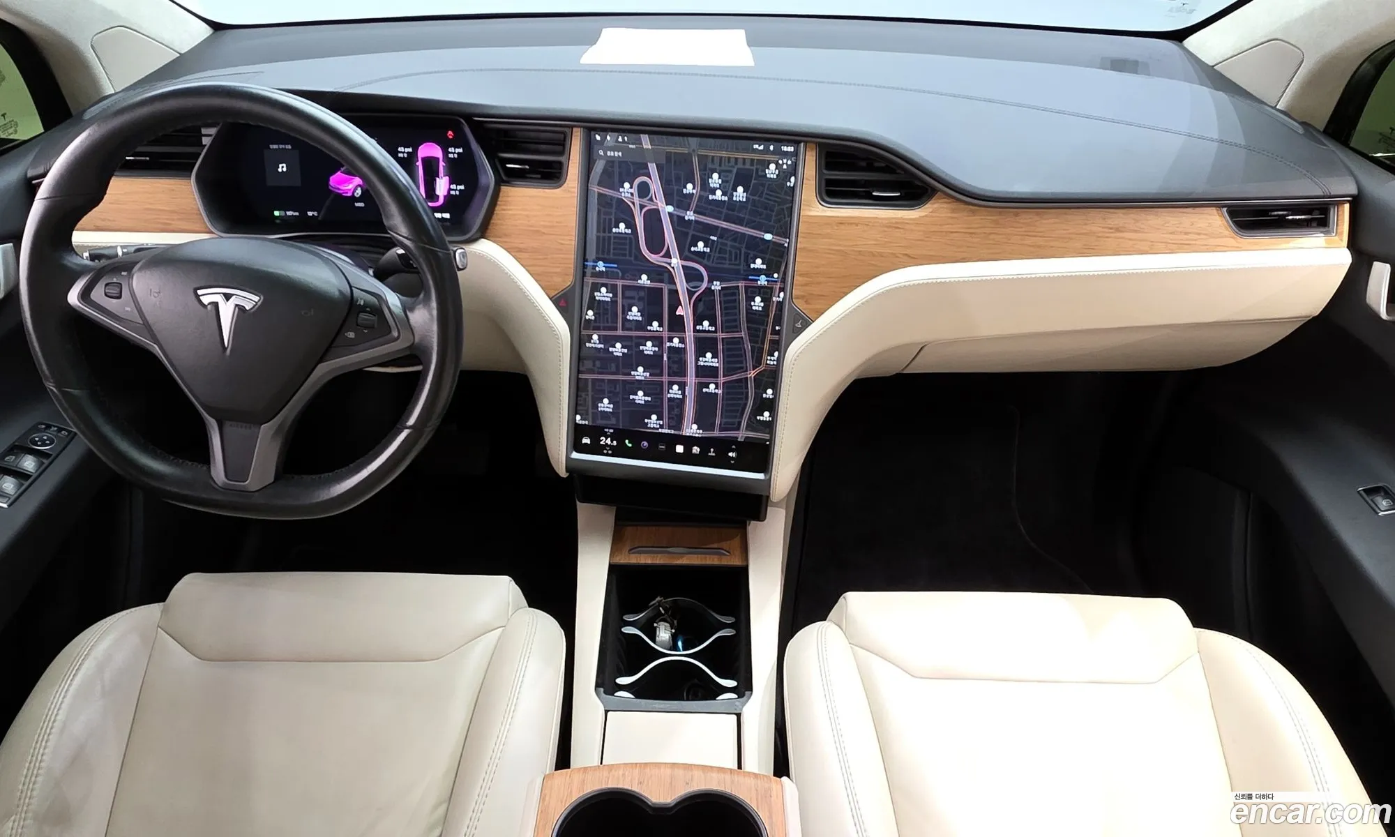 Tesla Model X 2019 5YJXCBE23KF142181 — 19