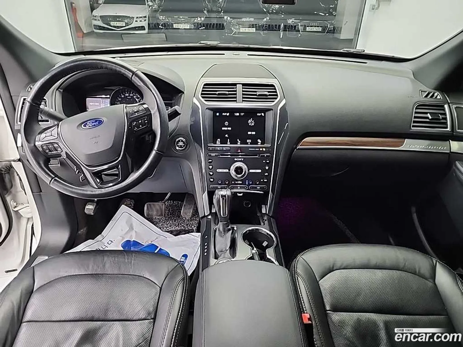 Ford Explorer 2018 — 4