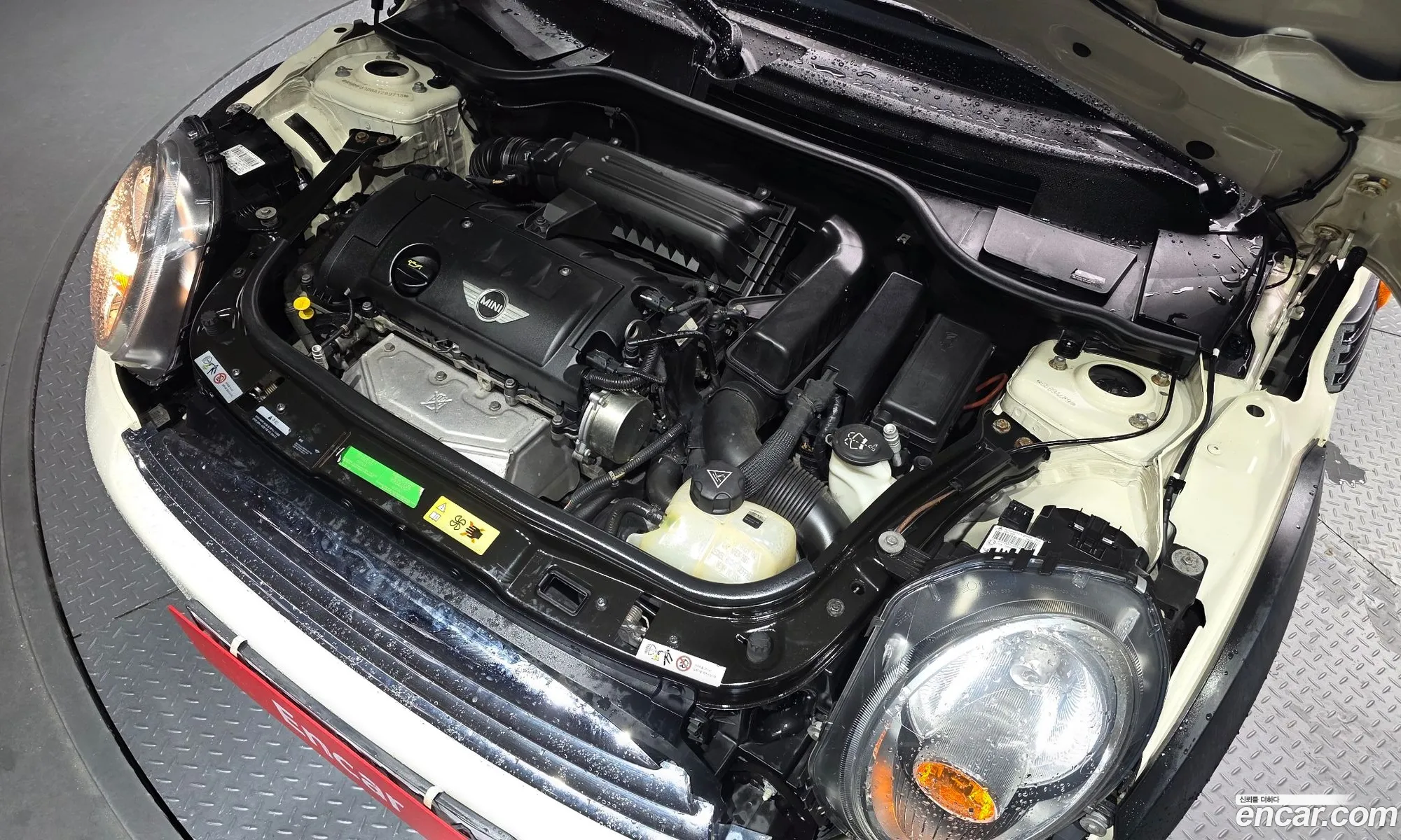 Mini Cooper 2010 WMWMF3108ATZ89713 — 16