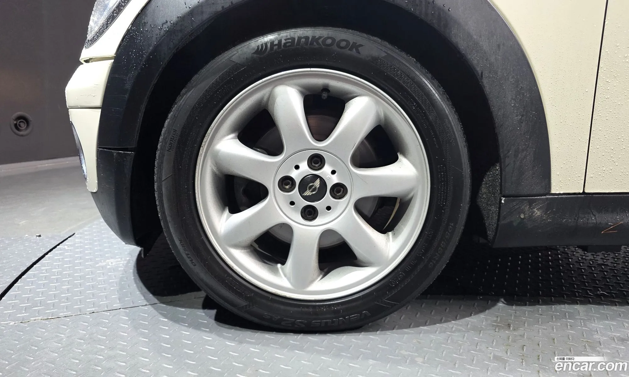 Mini Cooper 2010 WMWMF3108ATZ89713 — 19