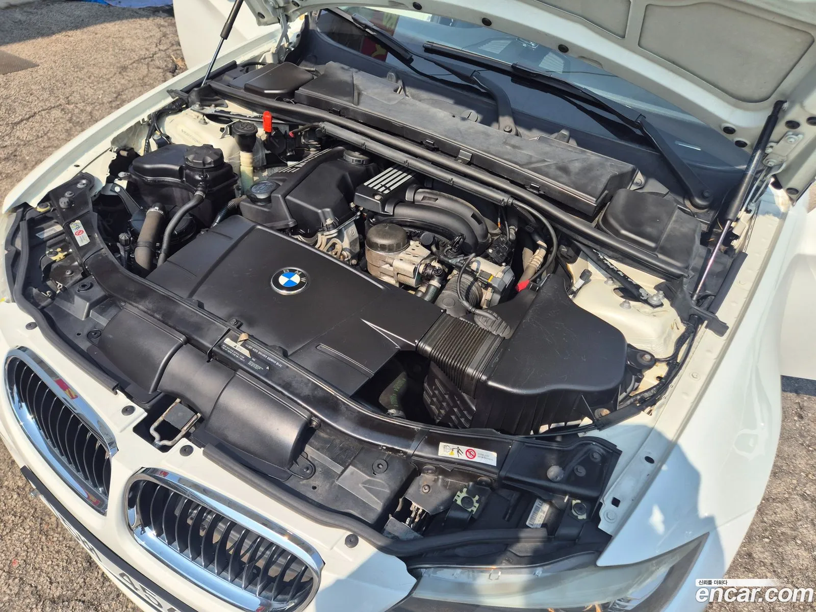 BMW 3 Series 2011 — 3