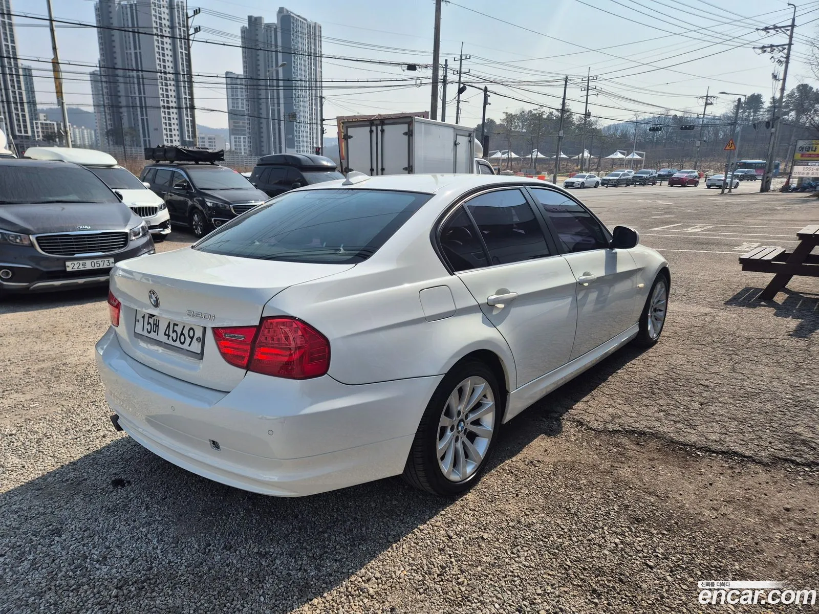 BMW 3 Series 2011 — 7