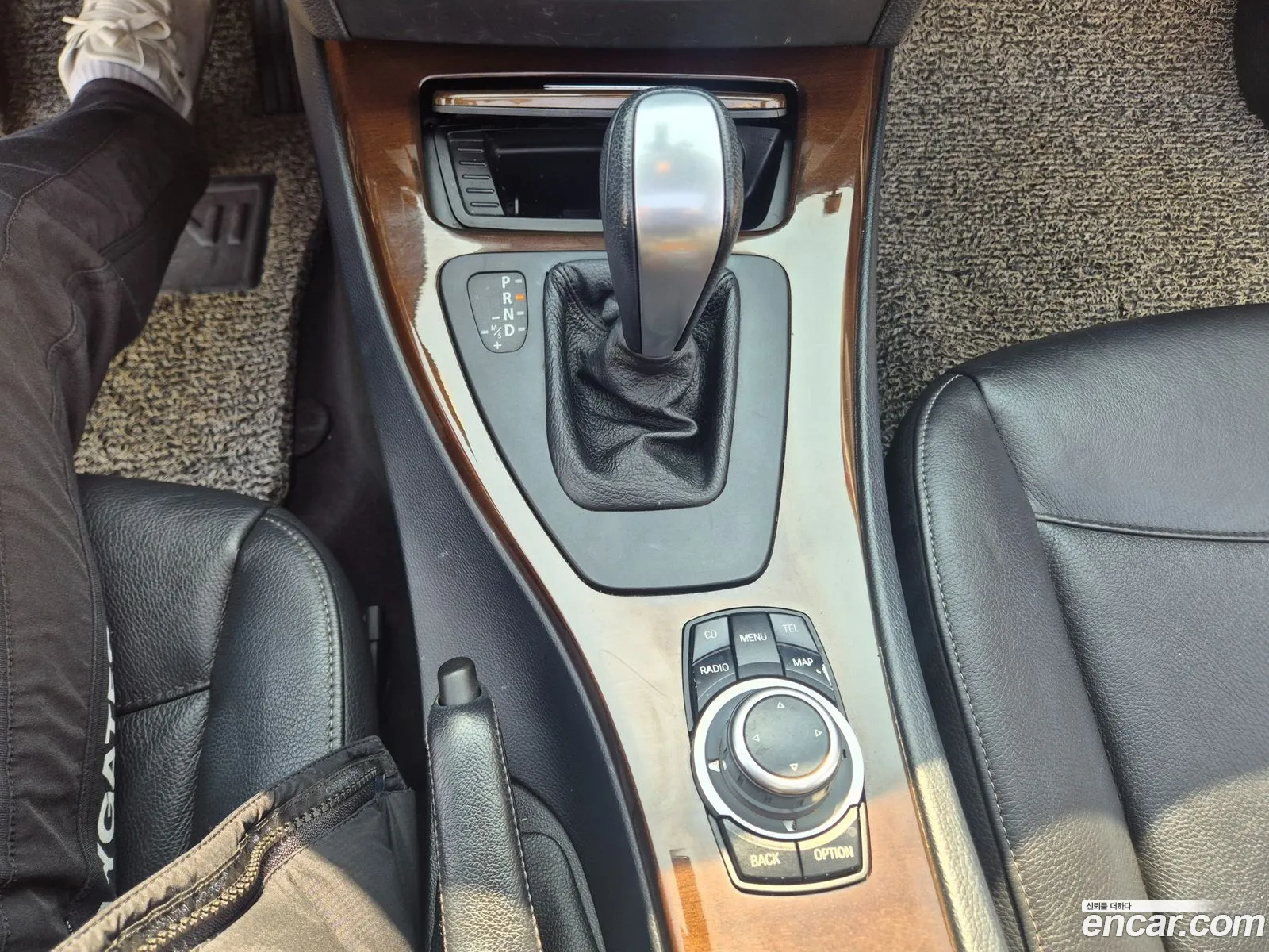 BMW 3 Series 2011 — 4