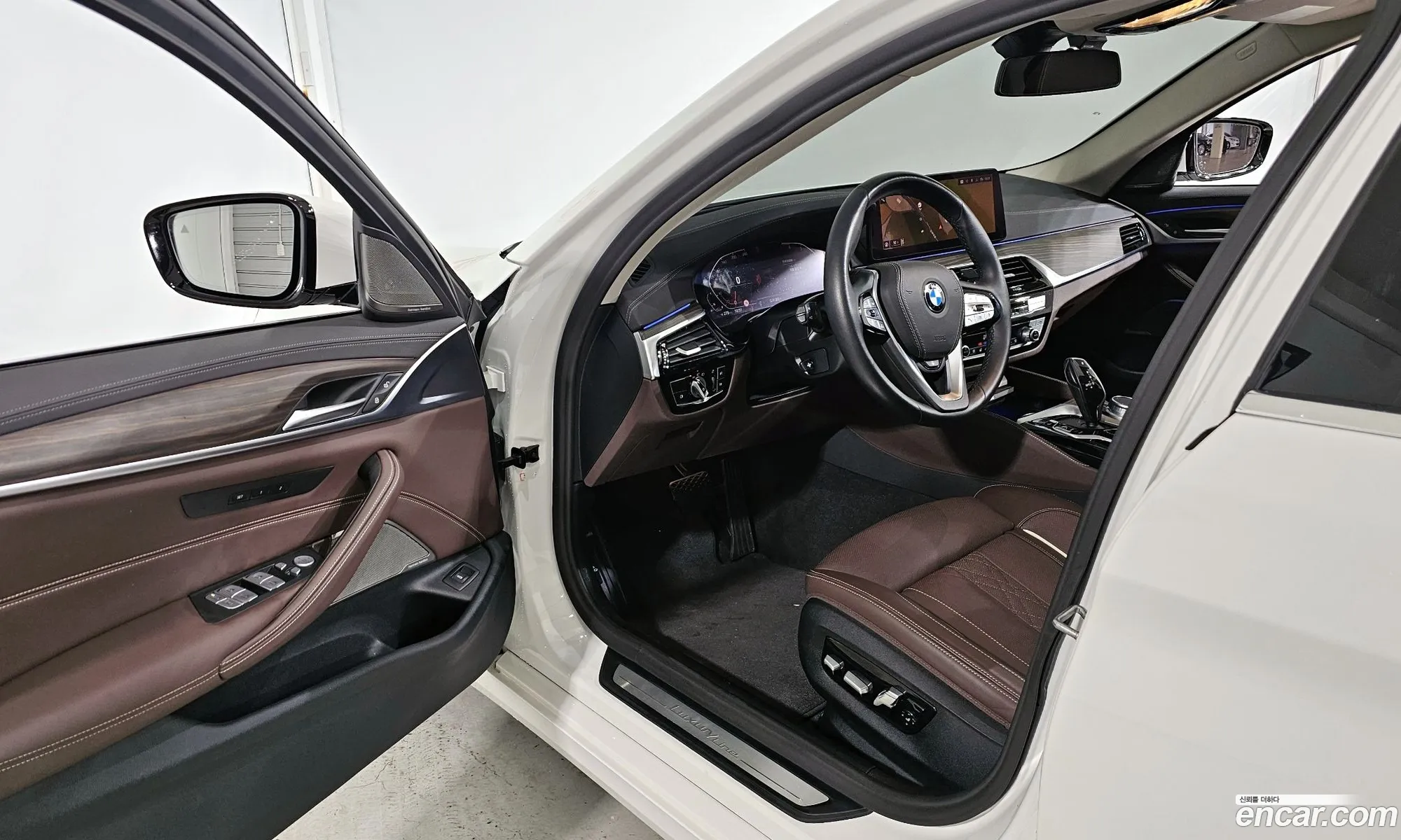 BMW 5 Series 2022 — 3