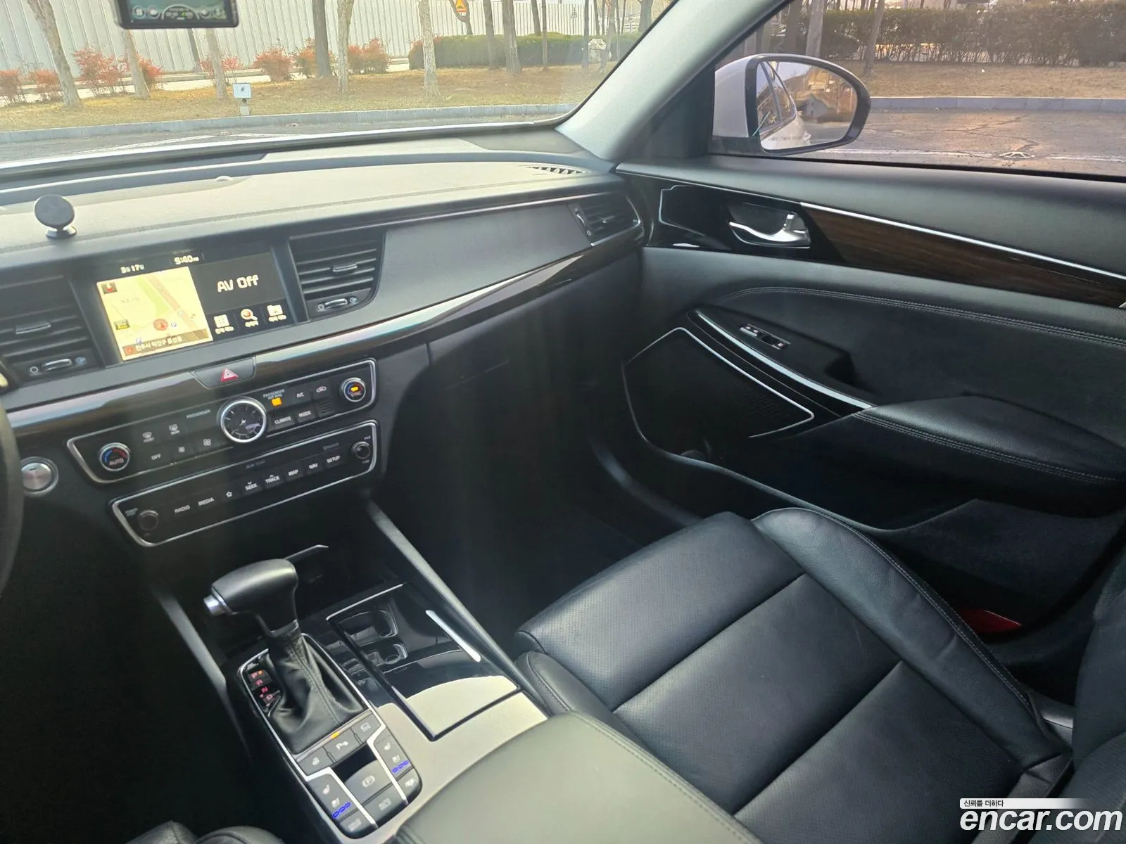 Kia K7 2019 — 3