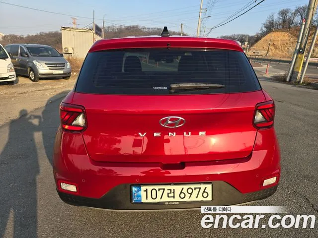 Hyundai Venue 2021 — 11