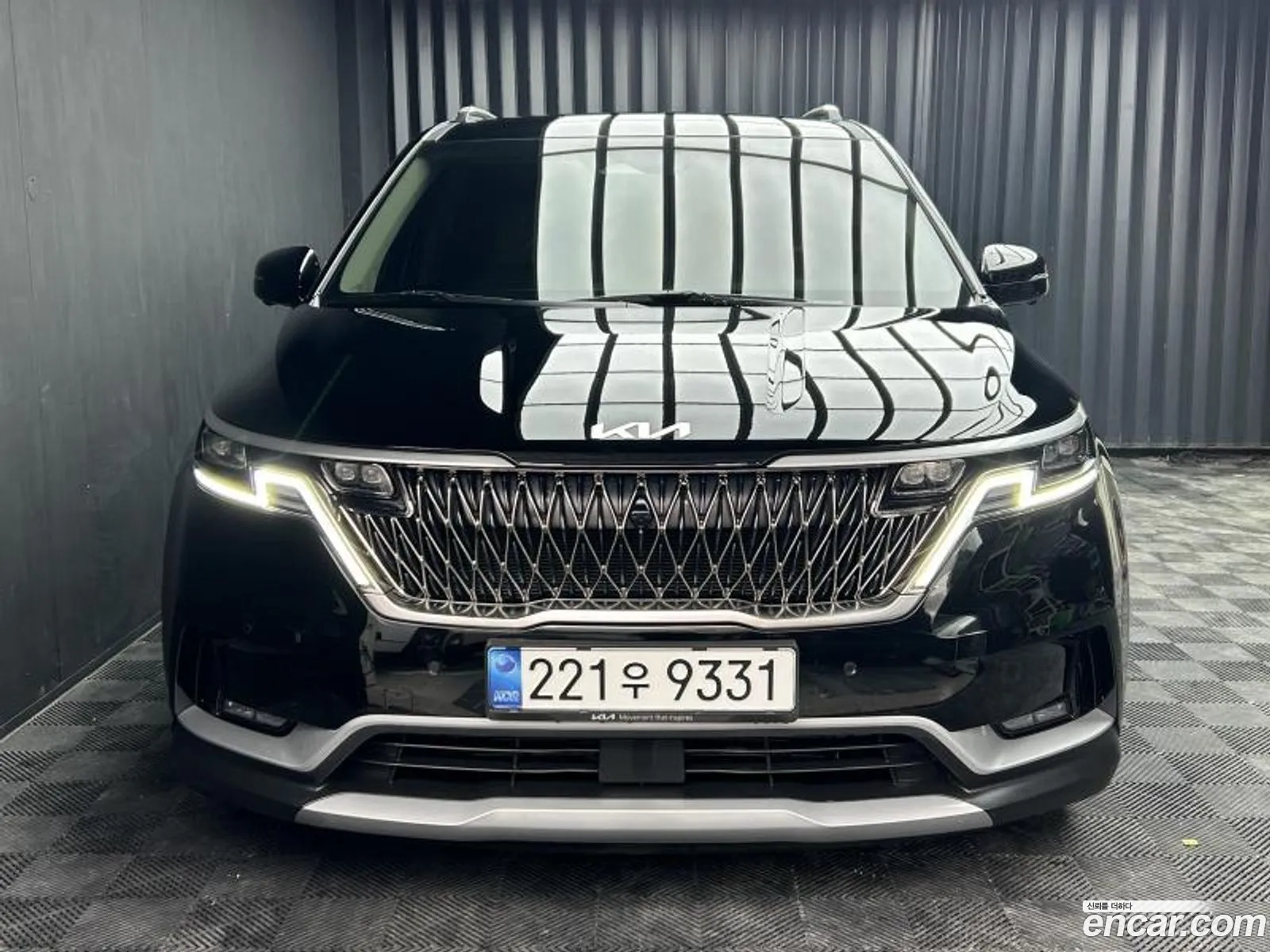 Kia Carnival 2022 — 17
