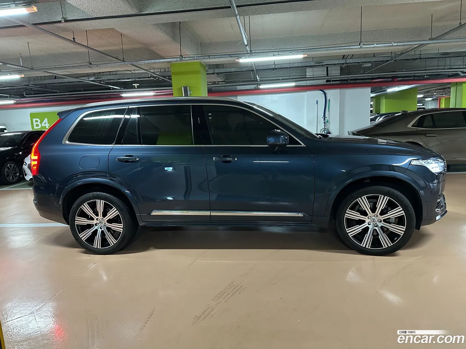 Volvo XC90 2023 — 9